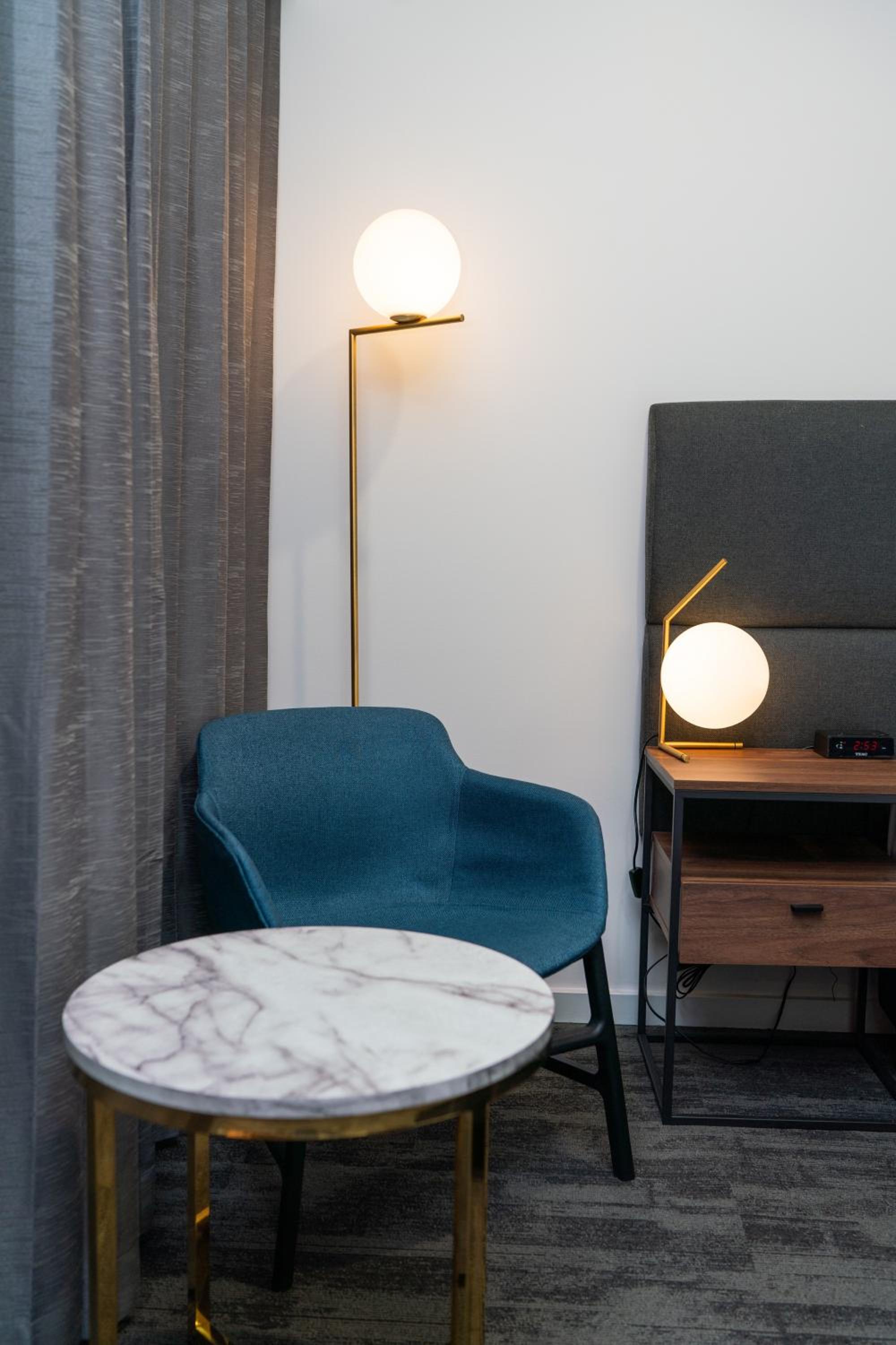 Deluxe Room - Photo 3