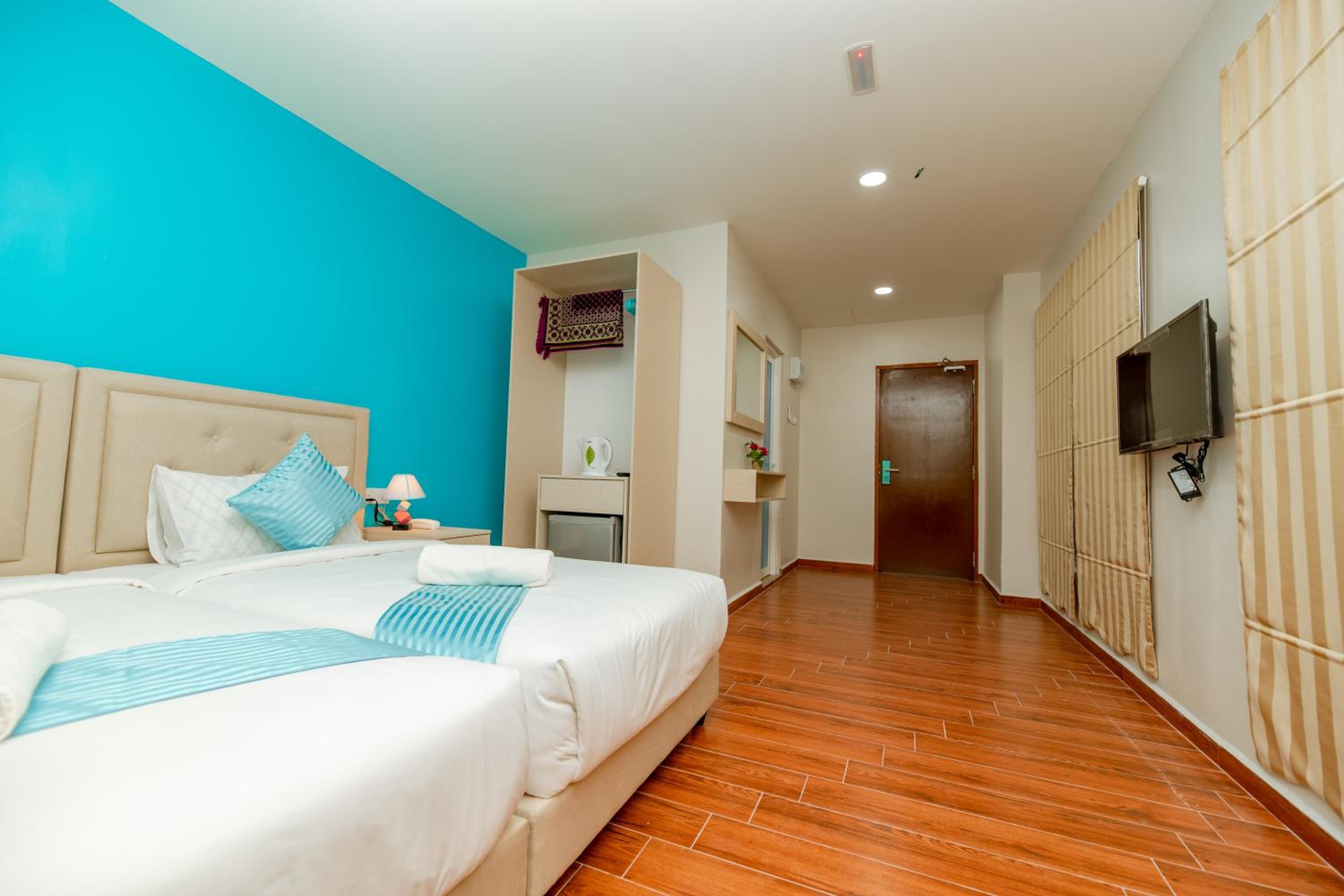 Deluxe Twin Room photo 2