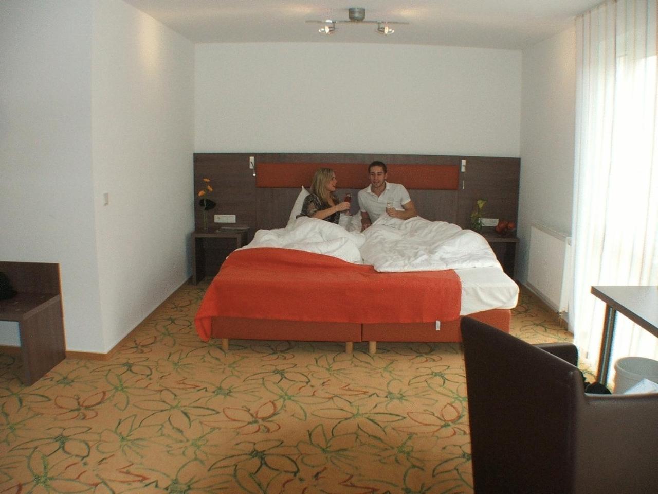 Double Room - Photo 9