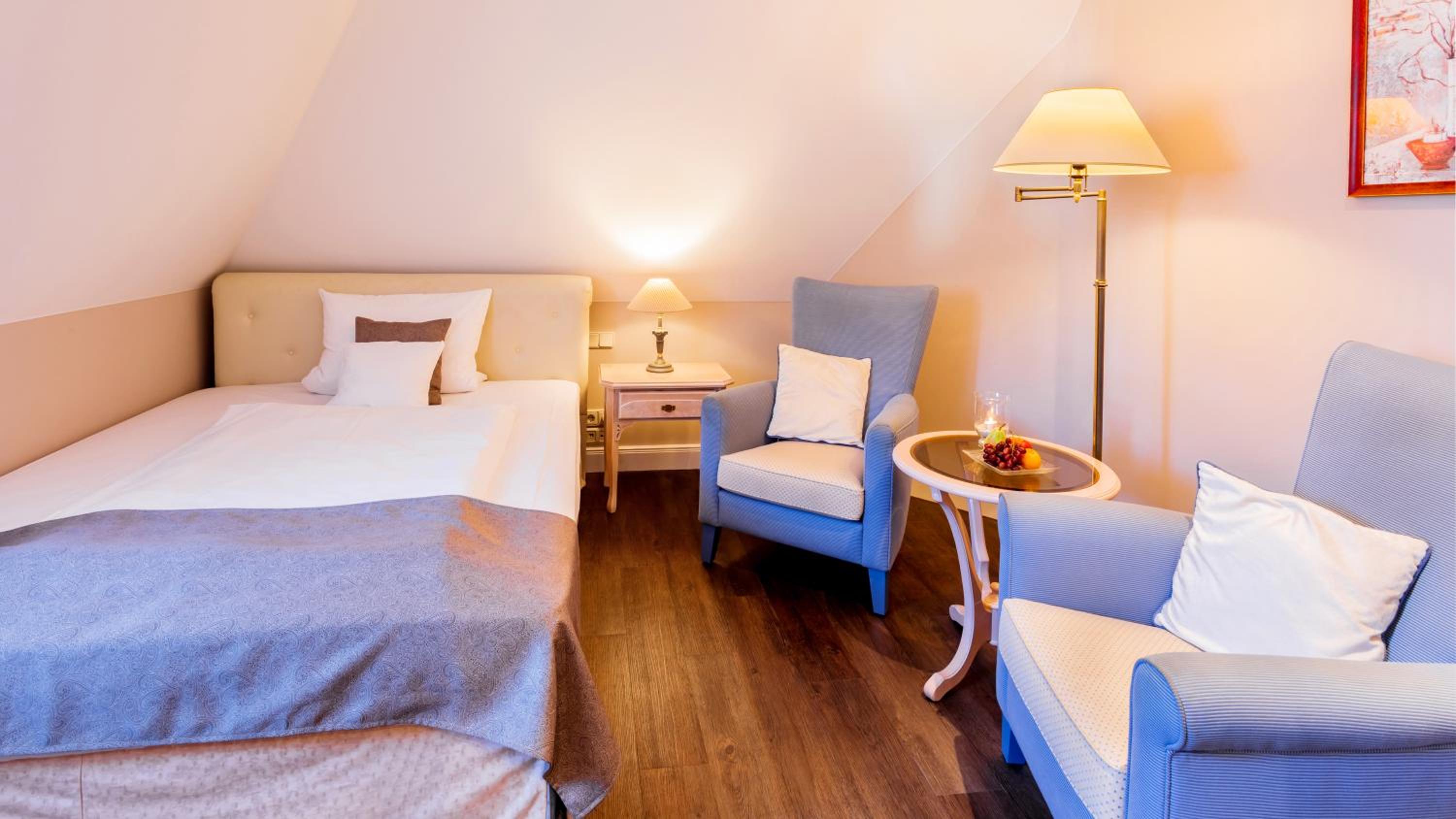 Single Room photo 3