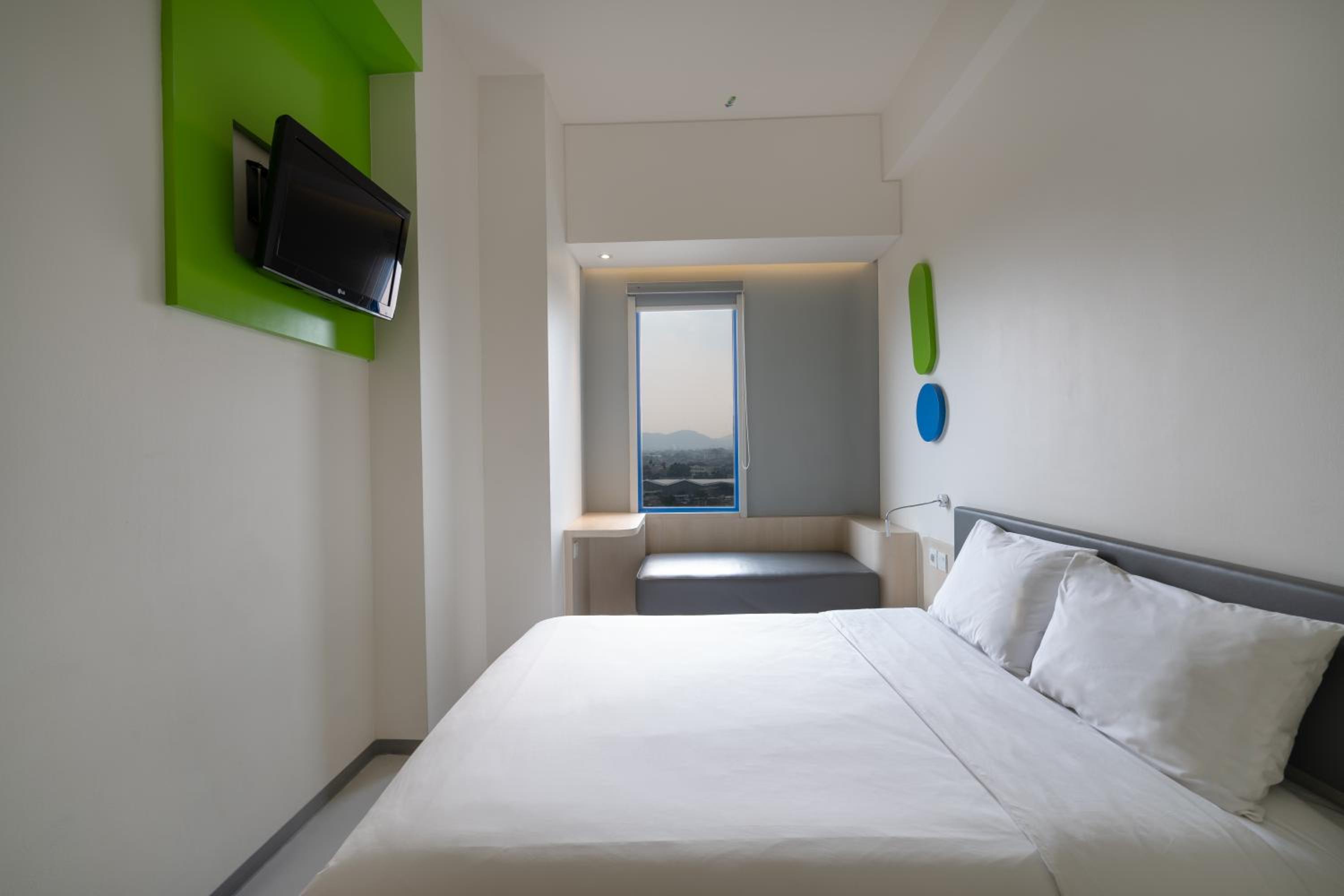 POP! Room Stay and Eat photo 2