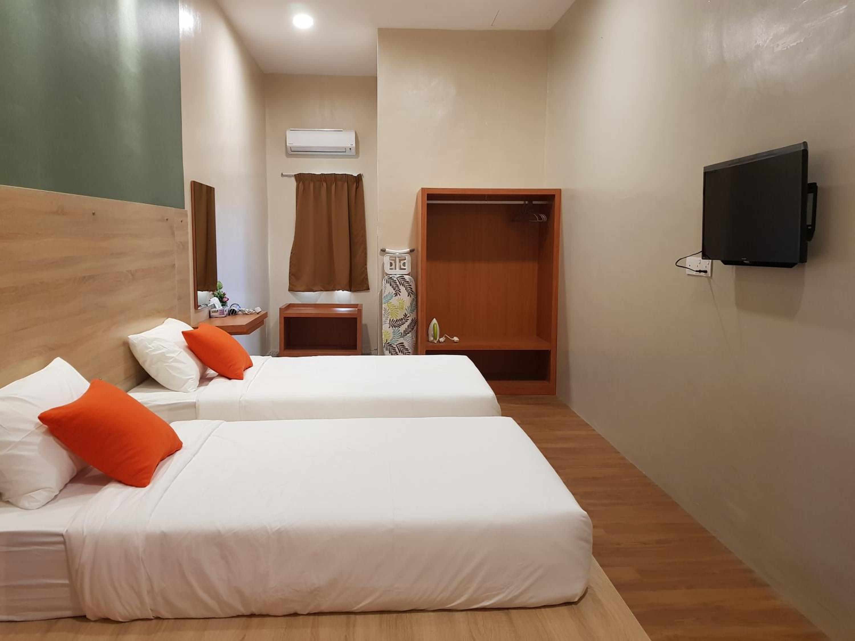 Deluxe Twin Room - Photo 1