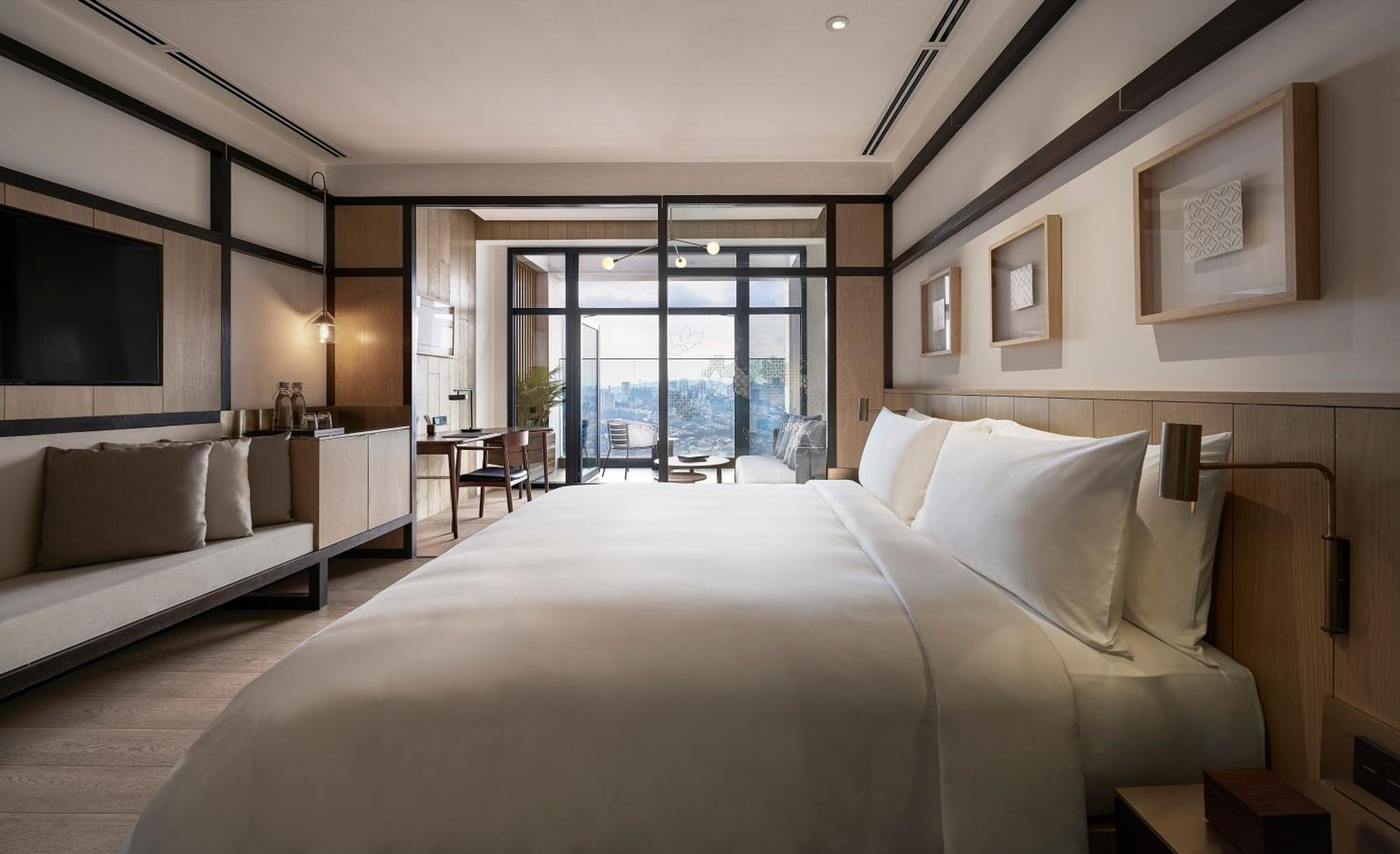 Deluxe Room with Balcony