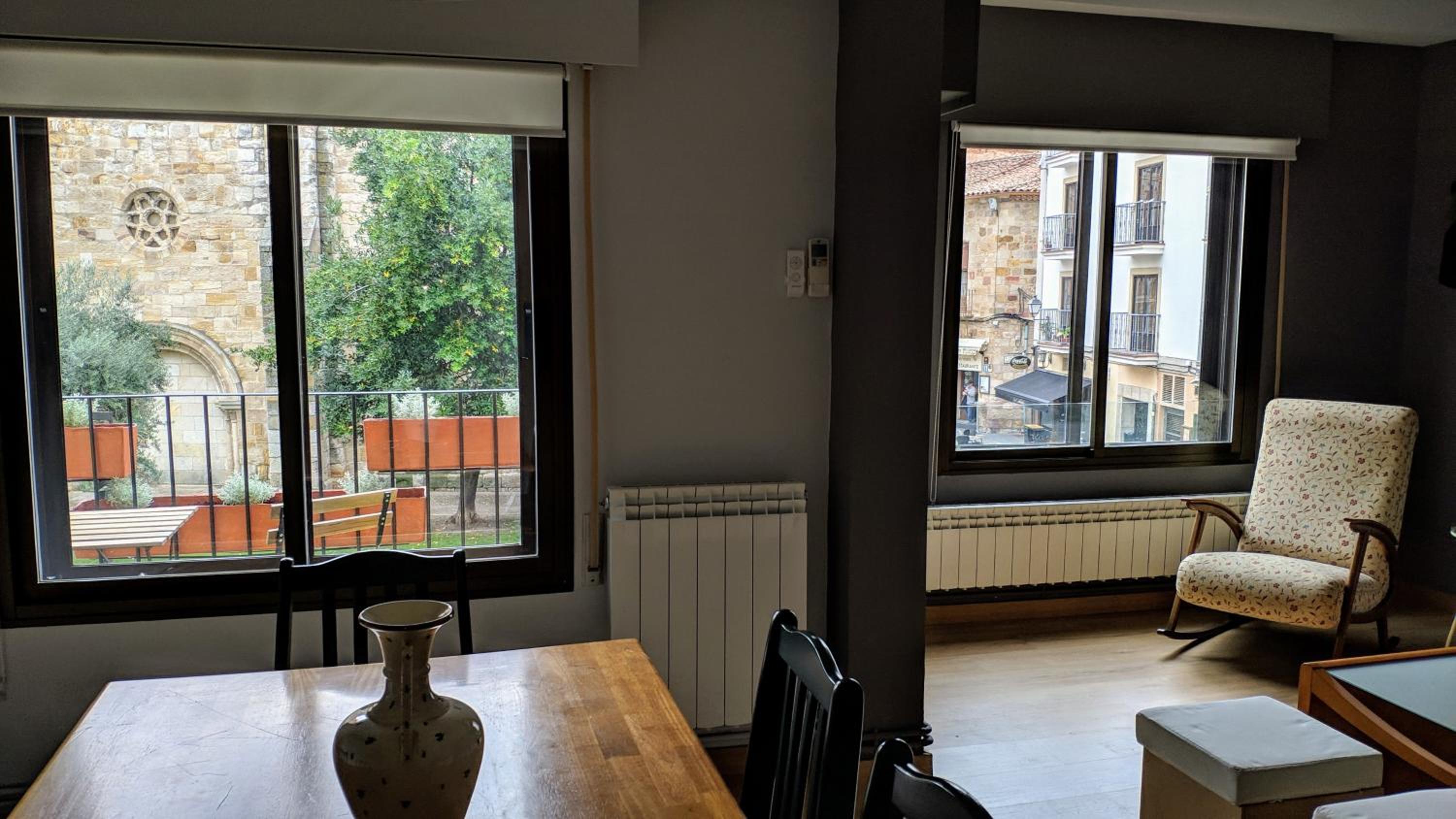 Three-Bedroom Apartment photo 3
