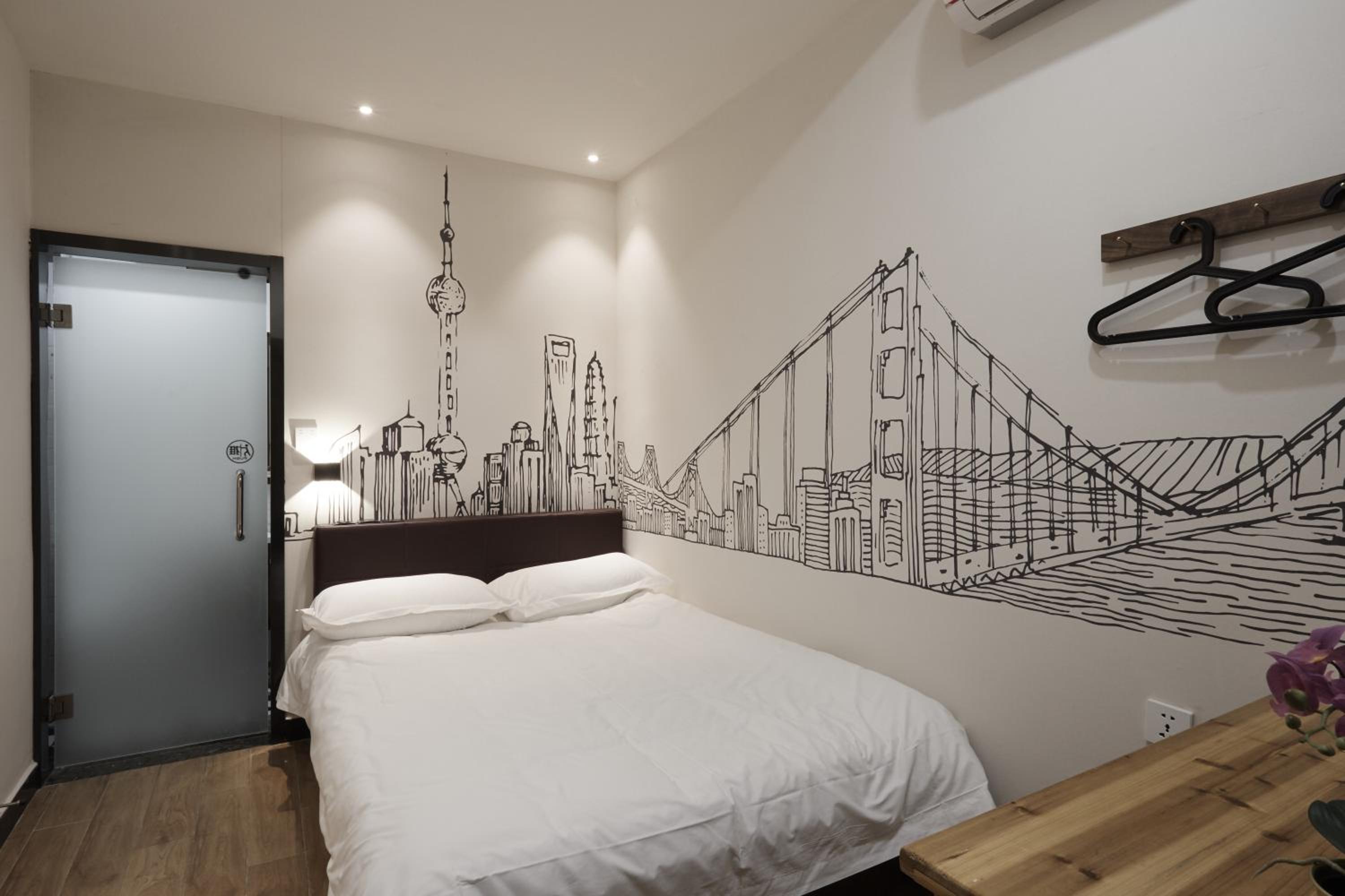 Double Bed Room Without Window
