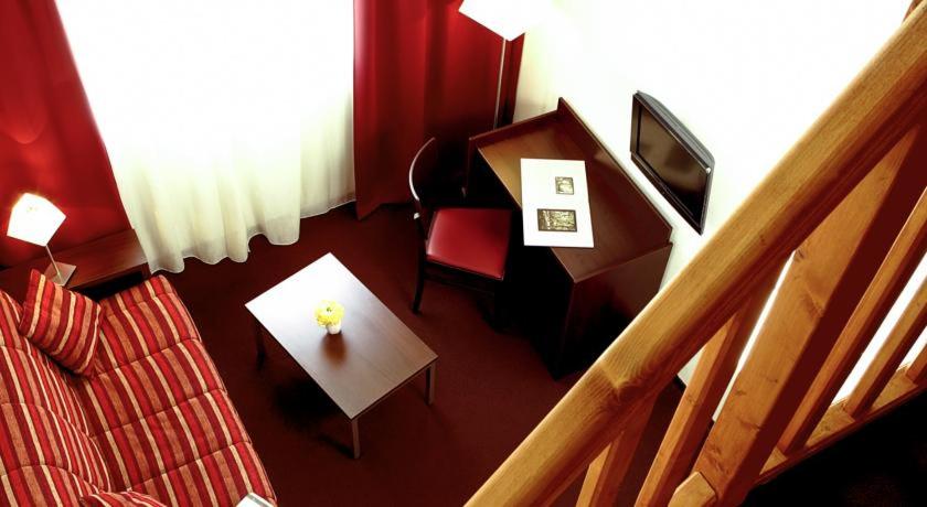 Duplex Apartment - Photo 1