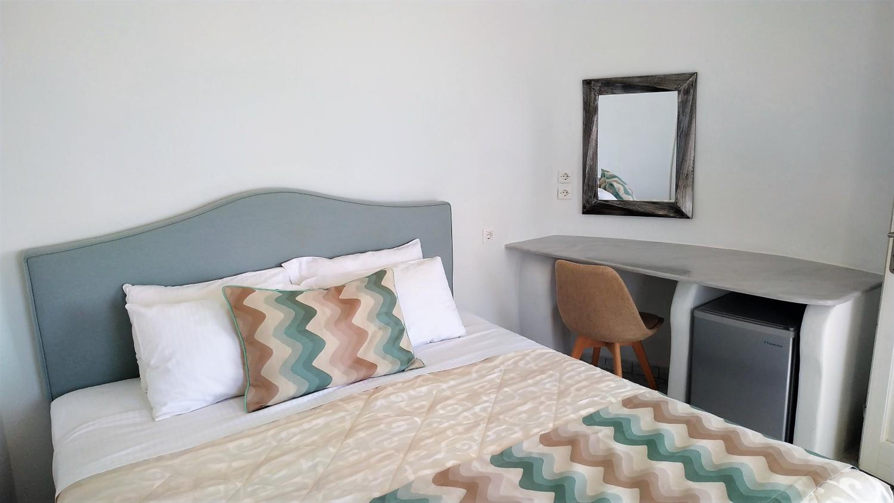Double Room with Caldera View - Photo 8