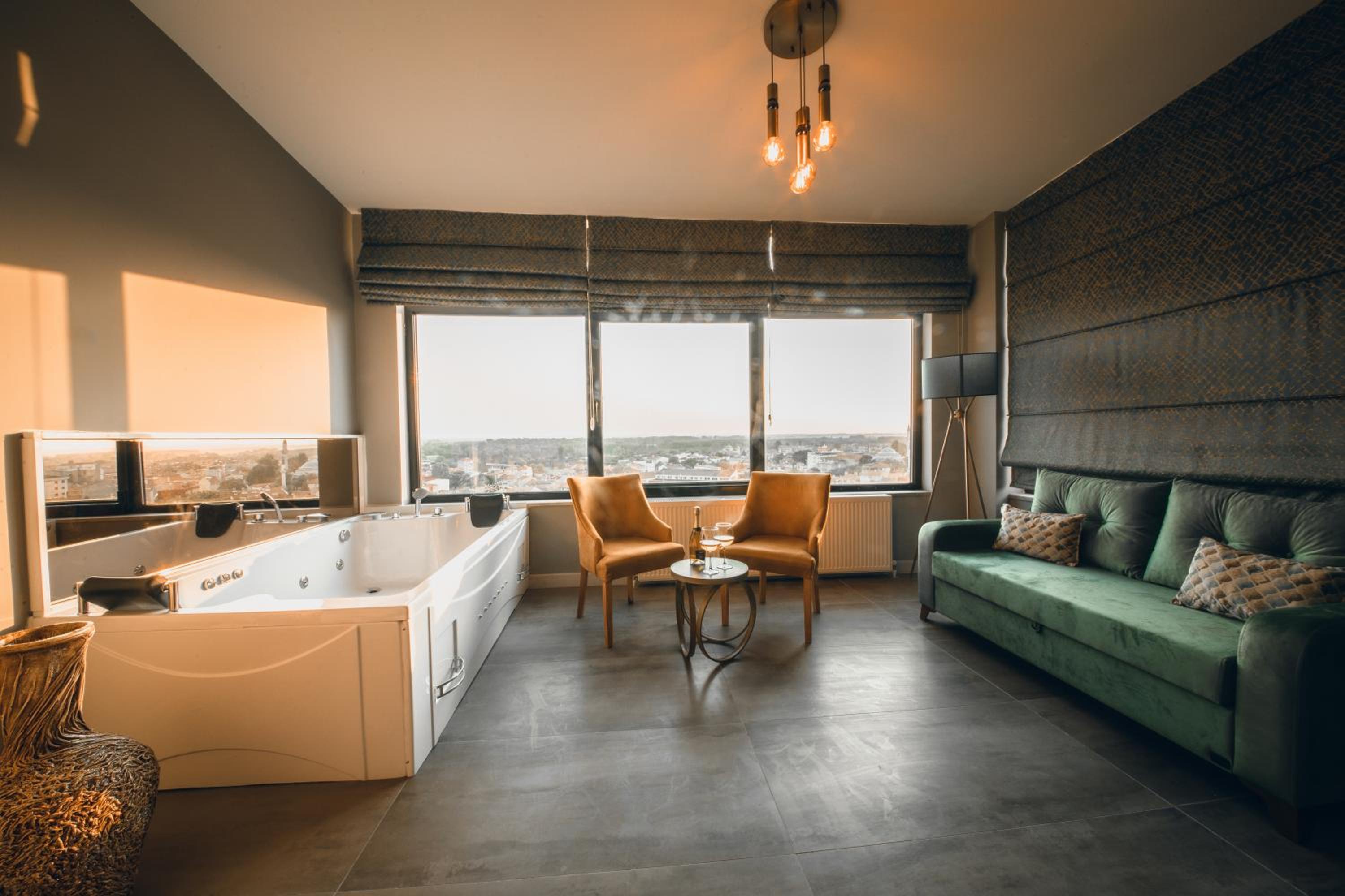 Suite photo 1