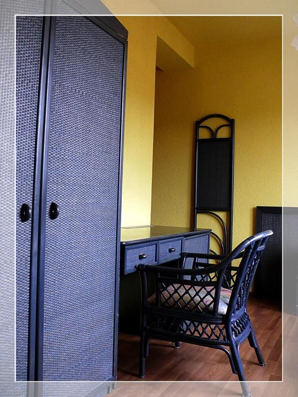 Quadruple Room with Private Bathroom photo 1