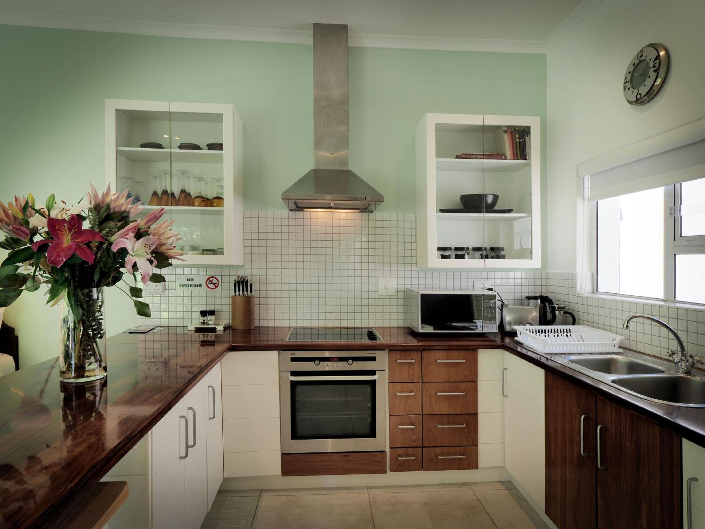 Cottage 5 - Photo 2