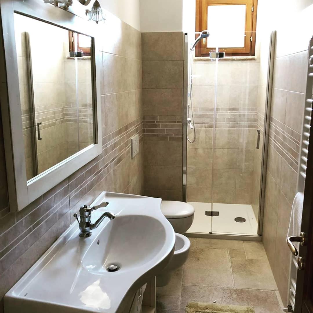 Single Room with Private External Bathroom photo 3