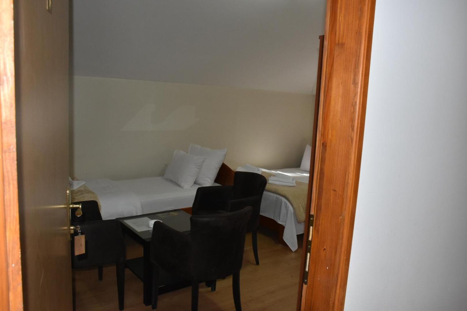 Two-Bedroom Apartment - Photo 7