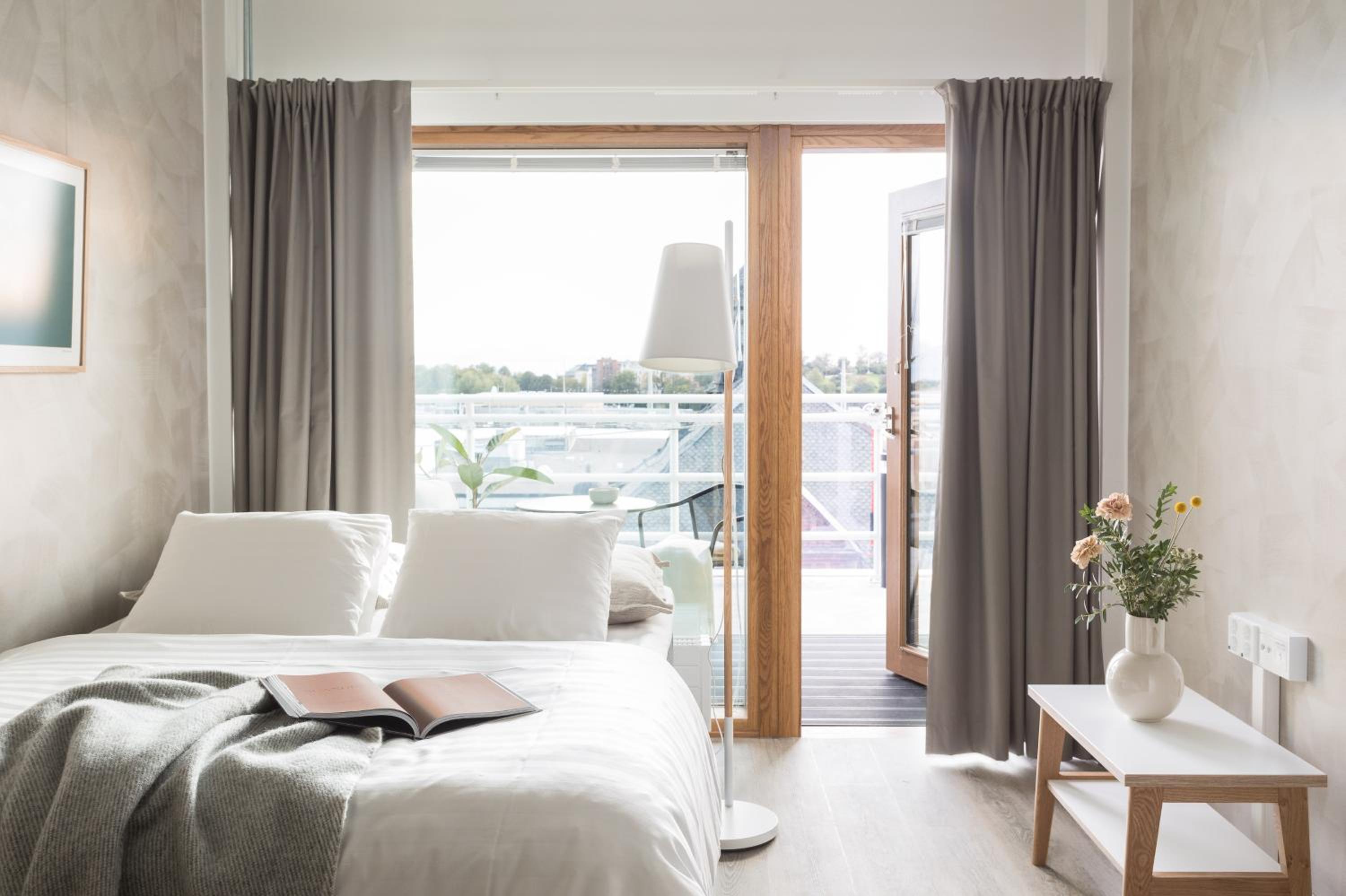 Compact-studio with a rooftop terrace - Photo 2