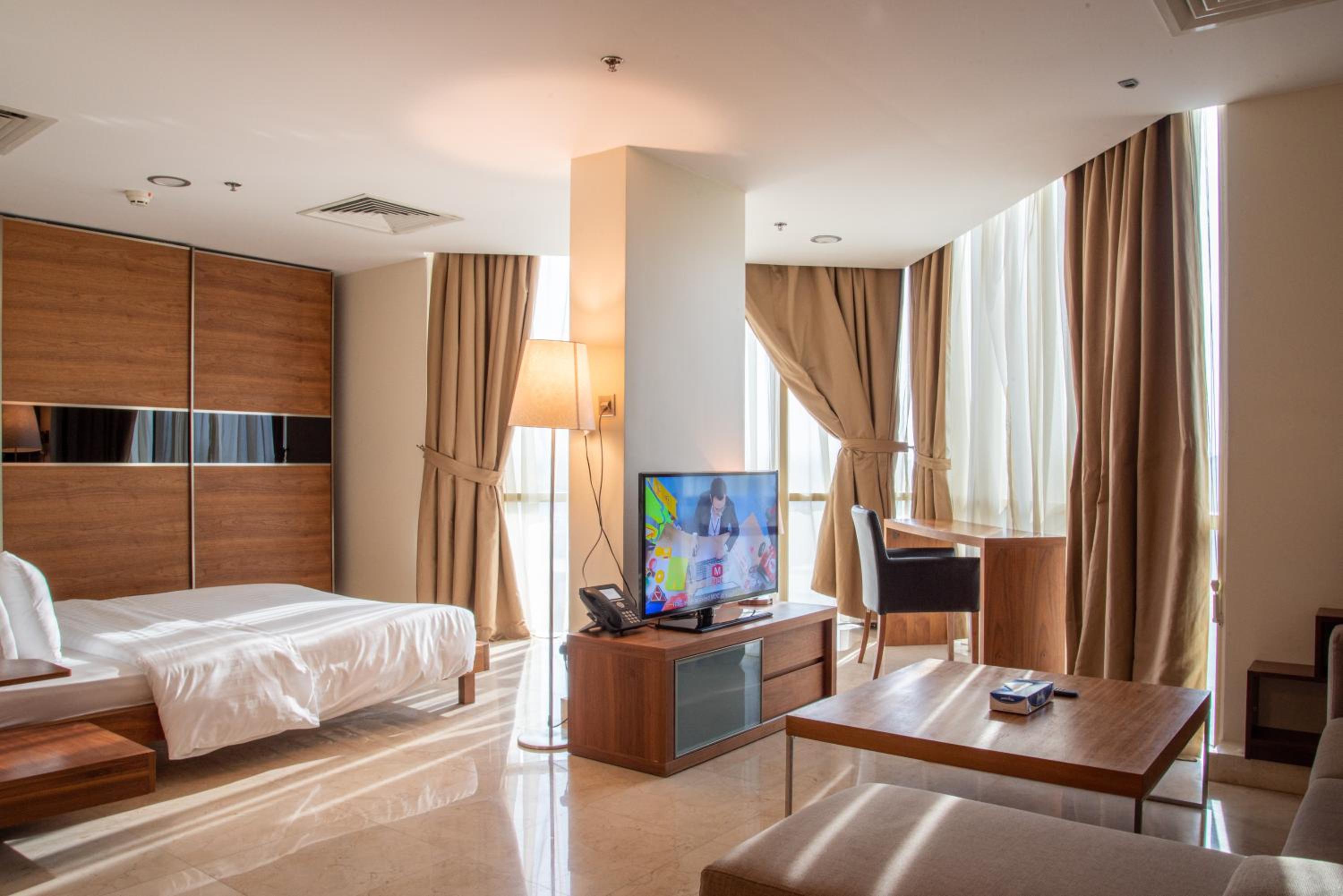 Junior Suite - Photo 1