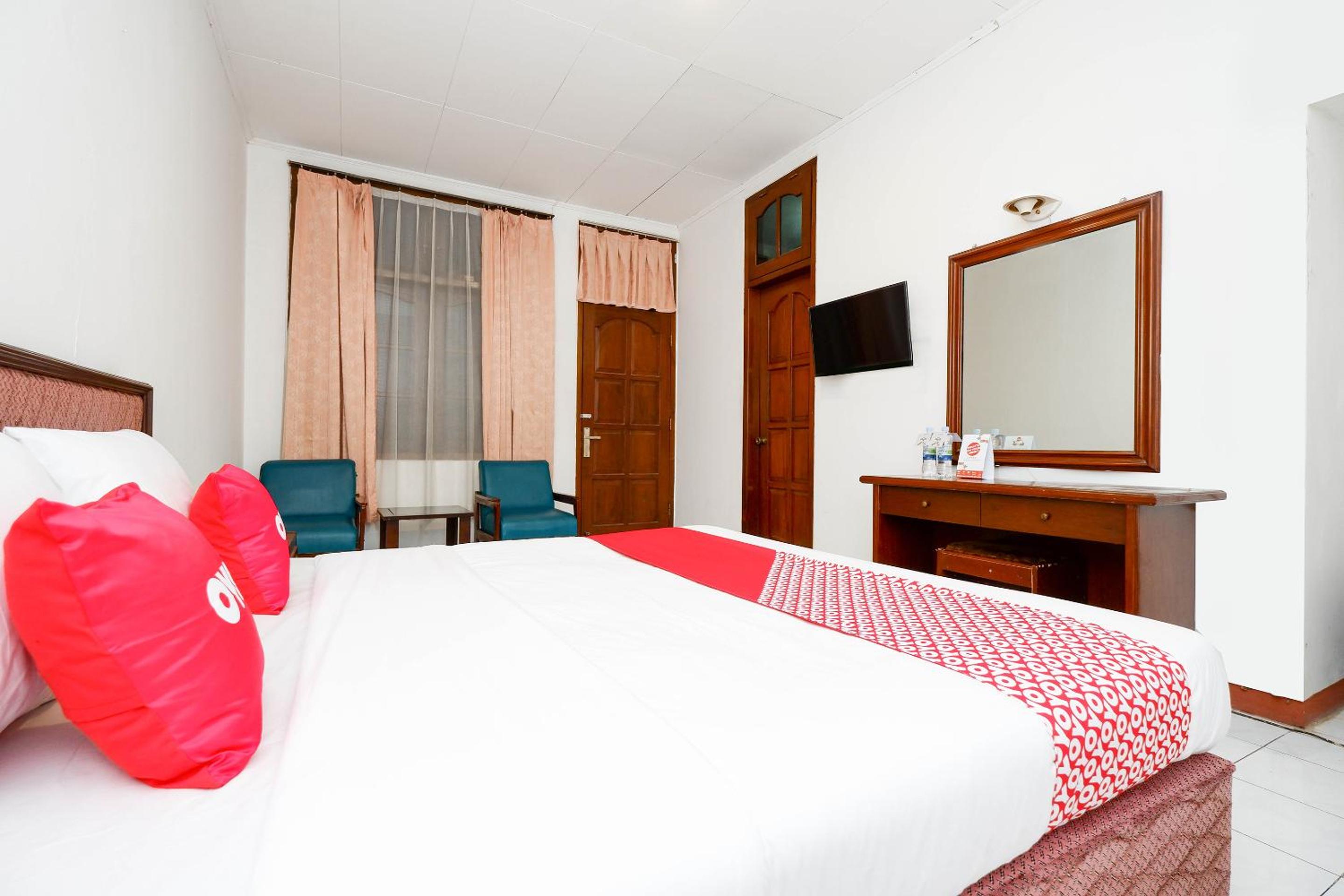 Standard Double Room - Photo 6