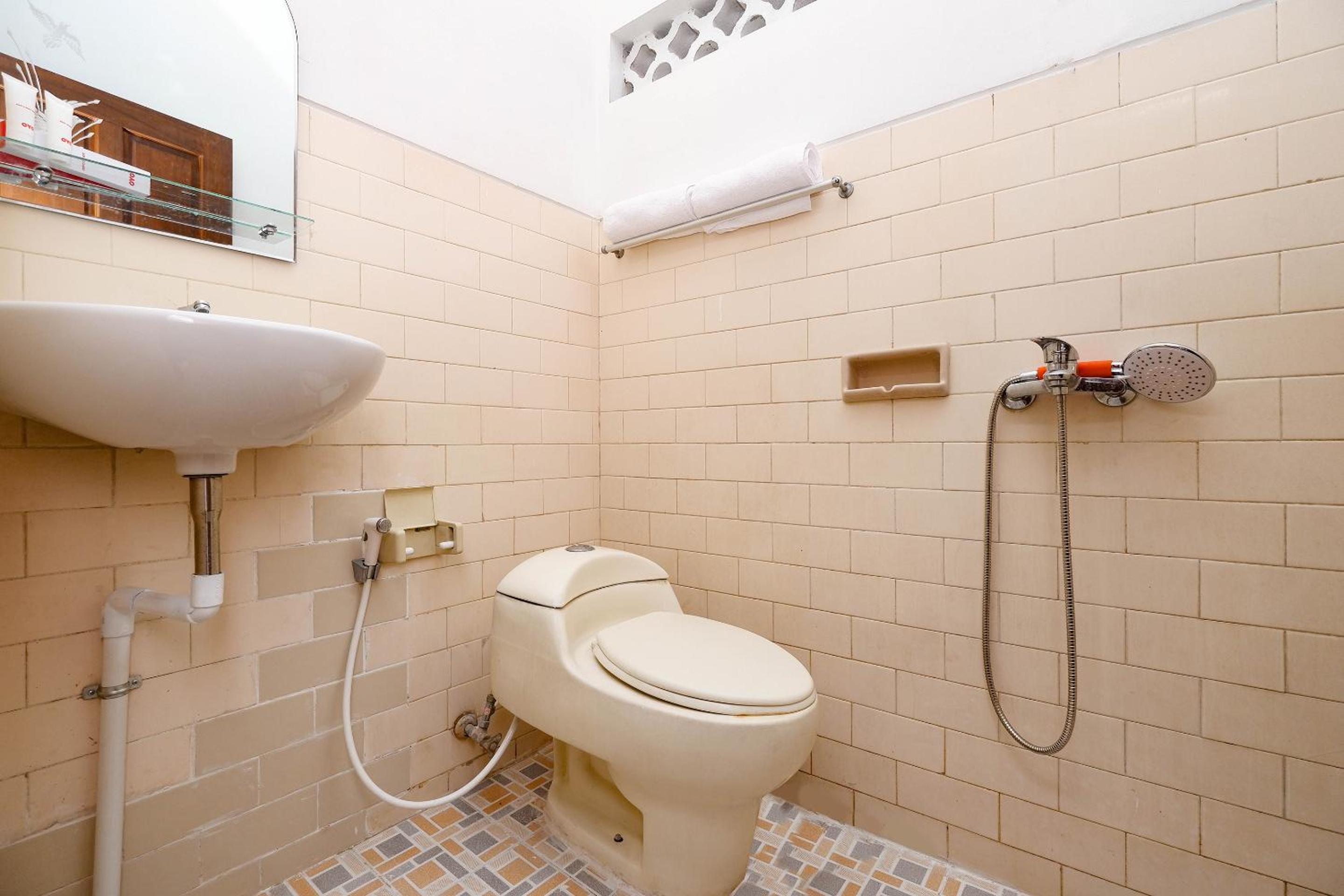 Delxue Twin Room - Photo 2