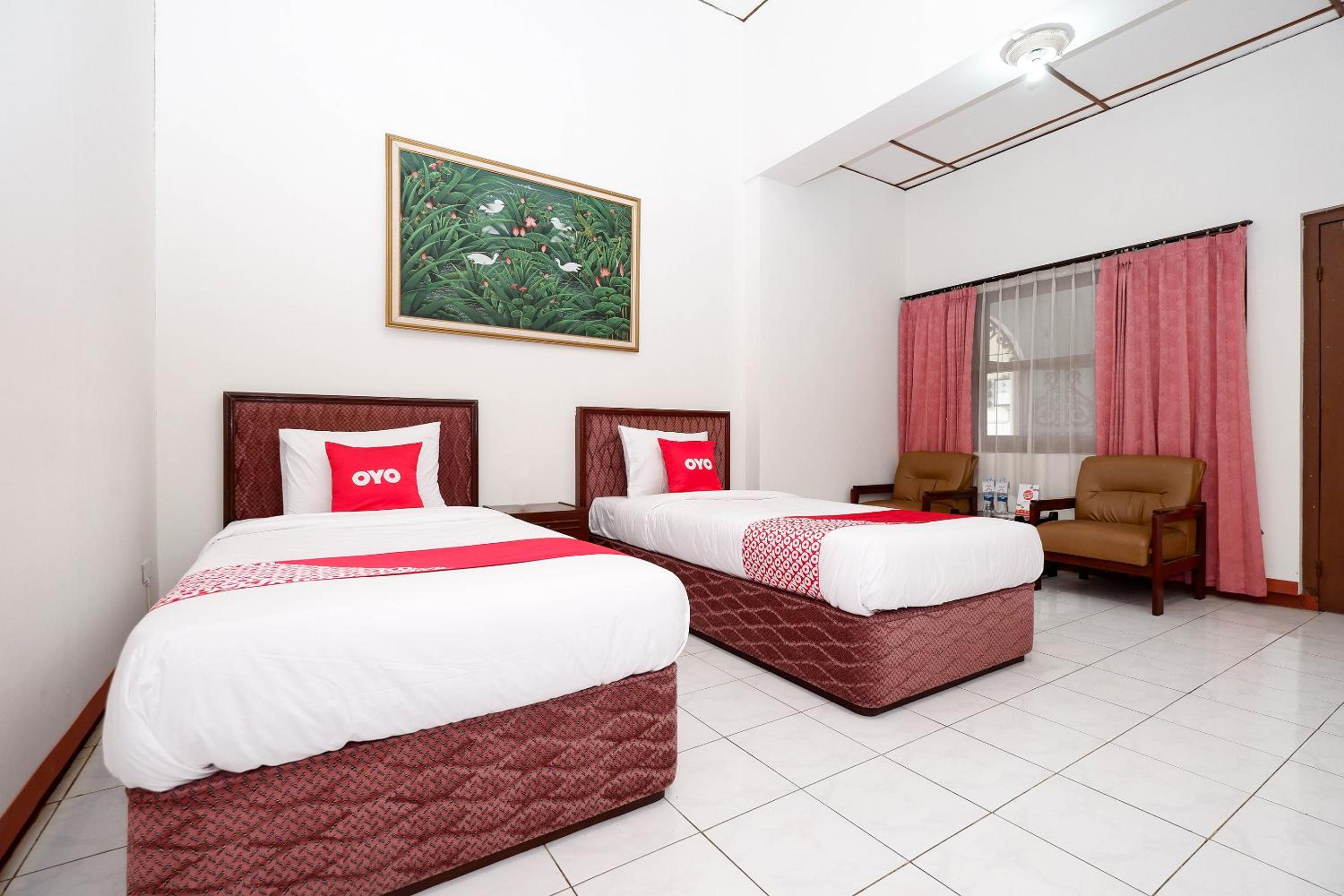 Delxue Twin Room - Photo 7
