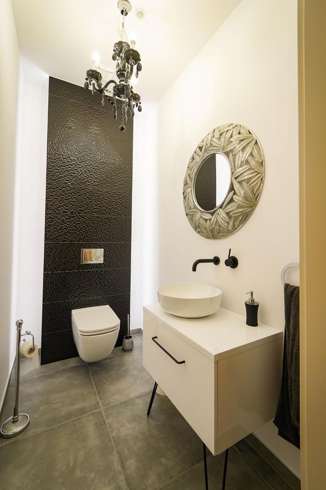 Villa photo 1