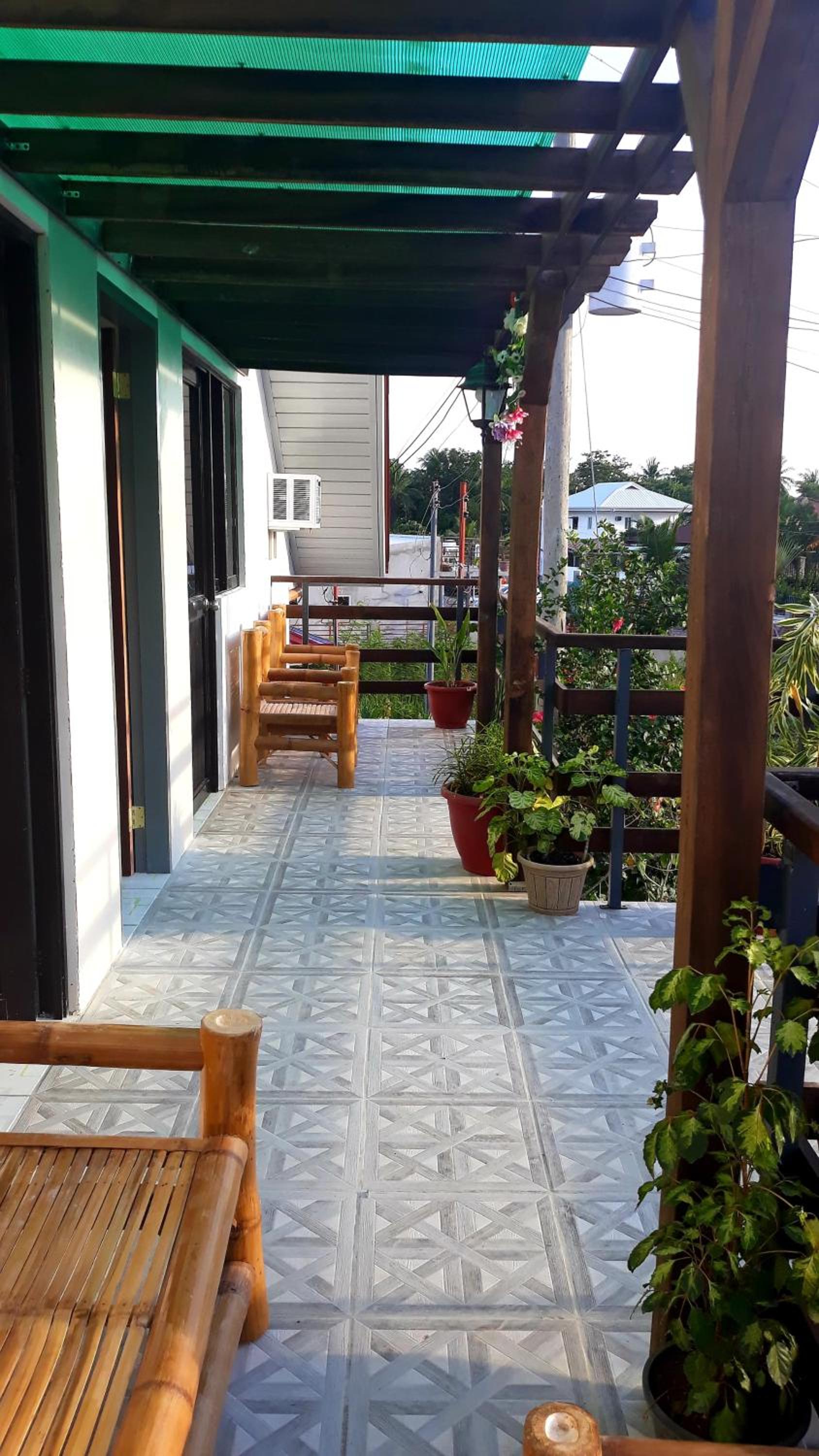 Double Room with Balcony - Photo 4