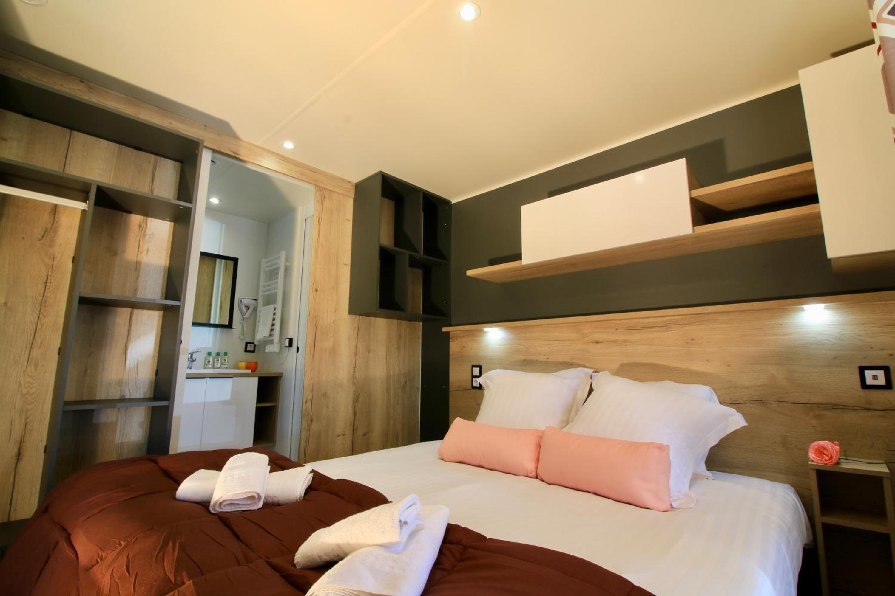 Two-Bedroom Cottage Cocoon photo 1