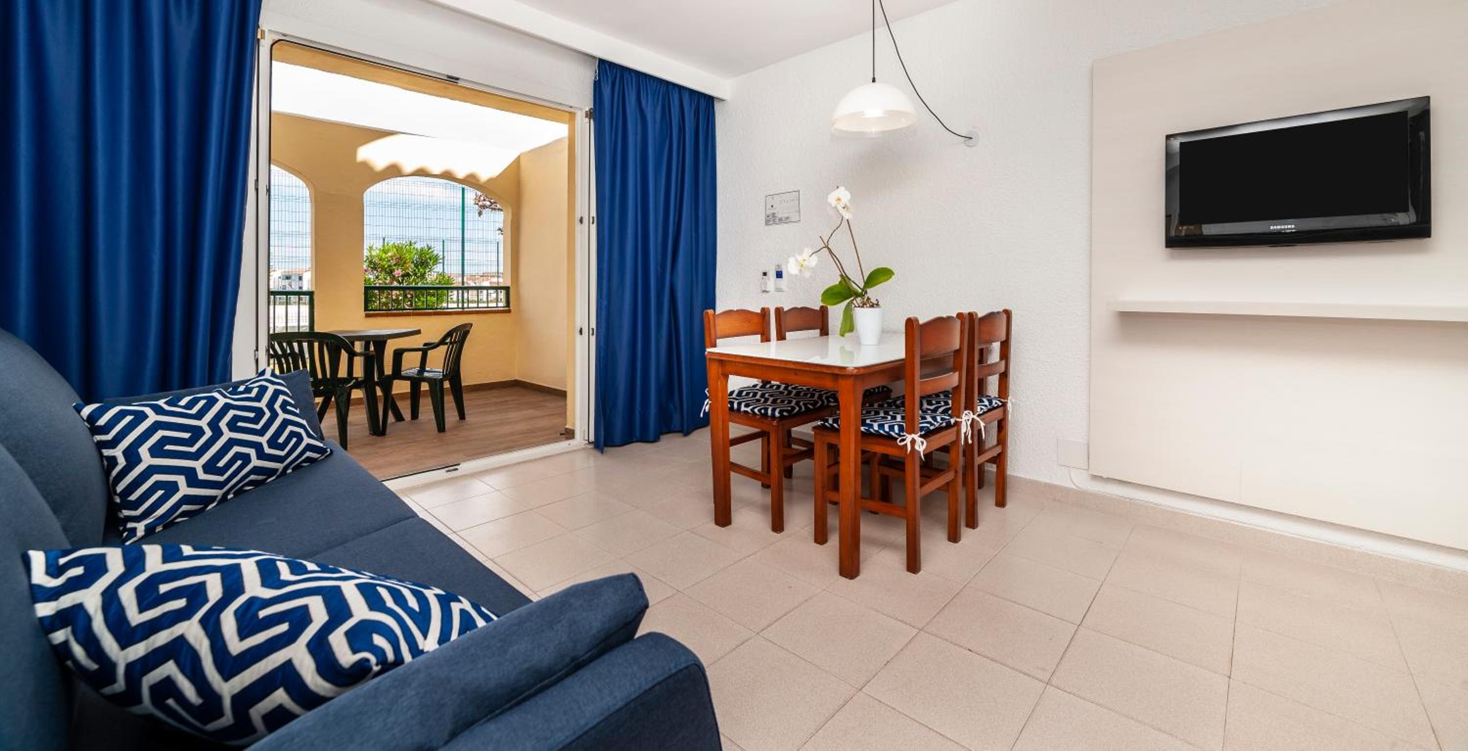 Apartamento de una habitación (2 adultos + 2 niños)