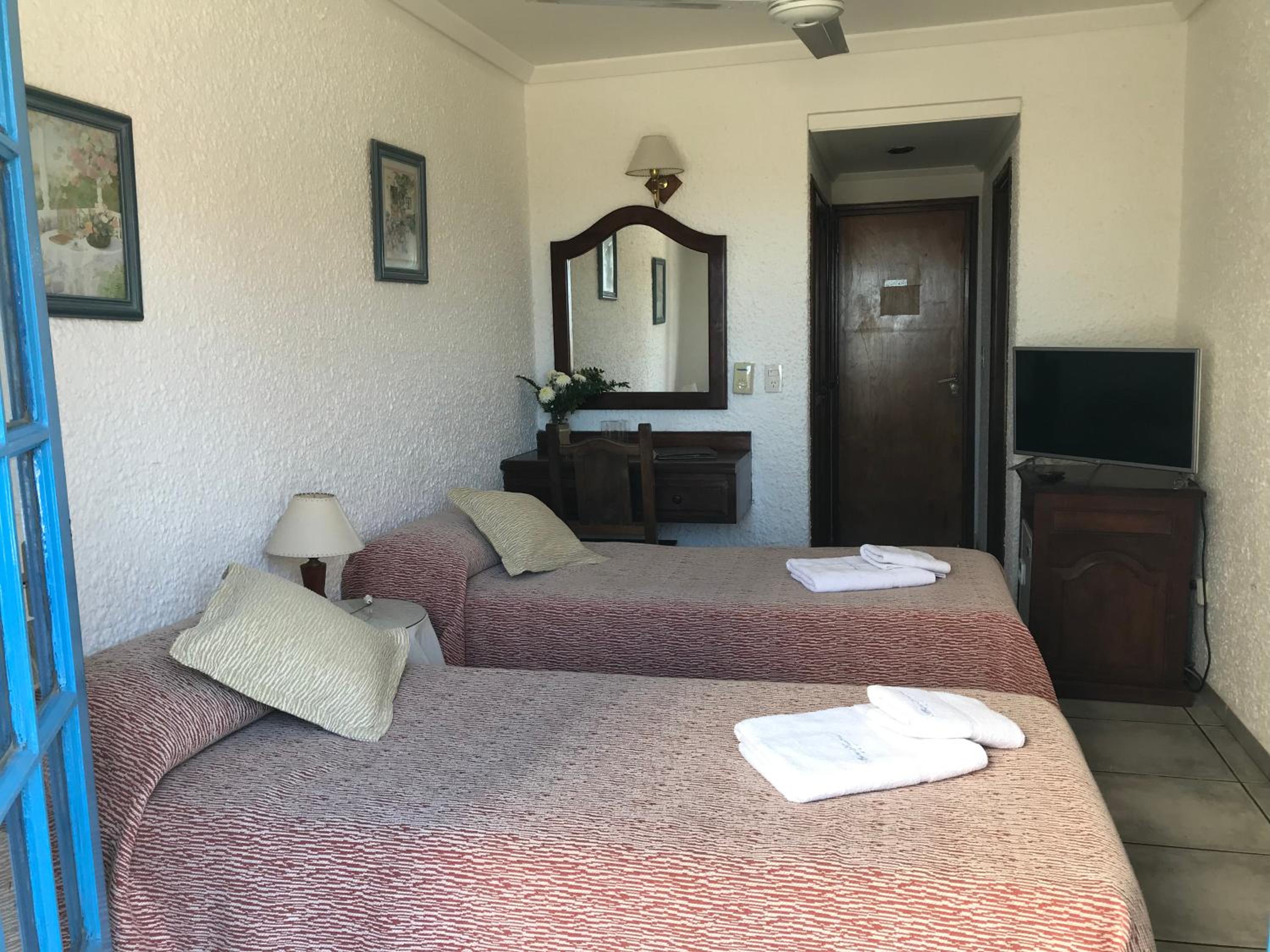 Double Room with Sea View photo 1