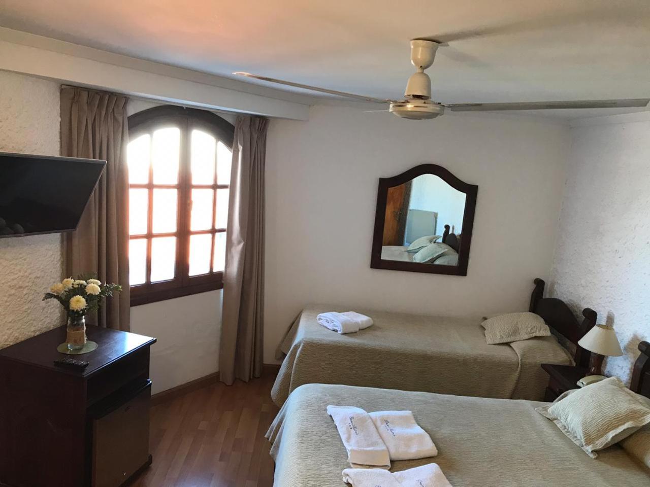 Triple Room with Sea View photo 2