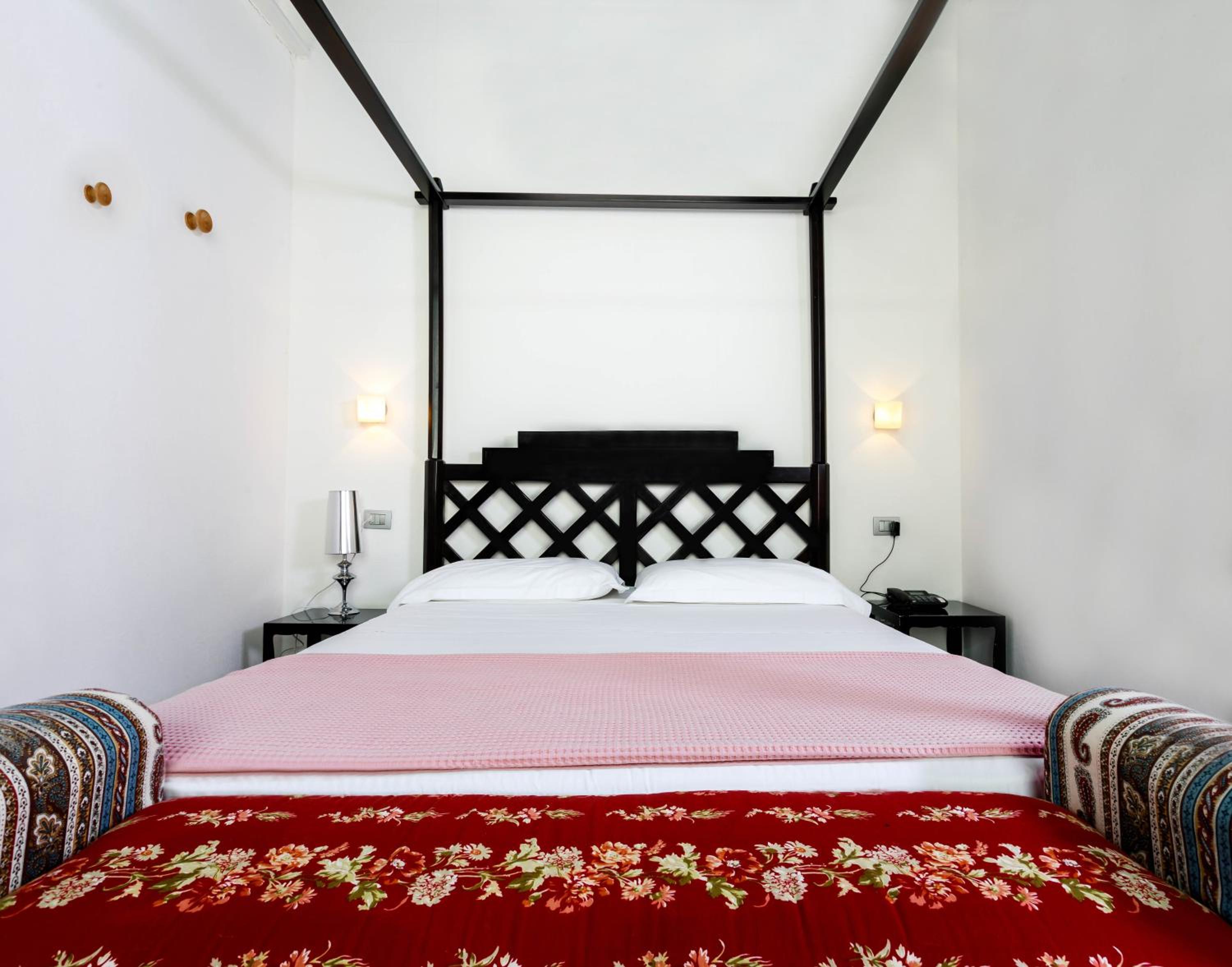 Quadruple Room with Terrace - Photo 1