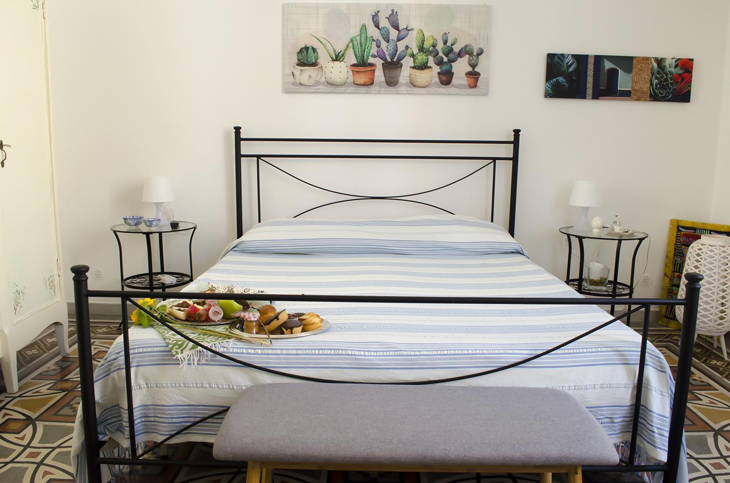 Double Room - Photo 14