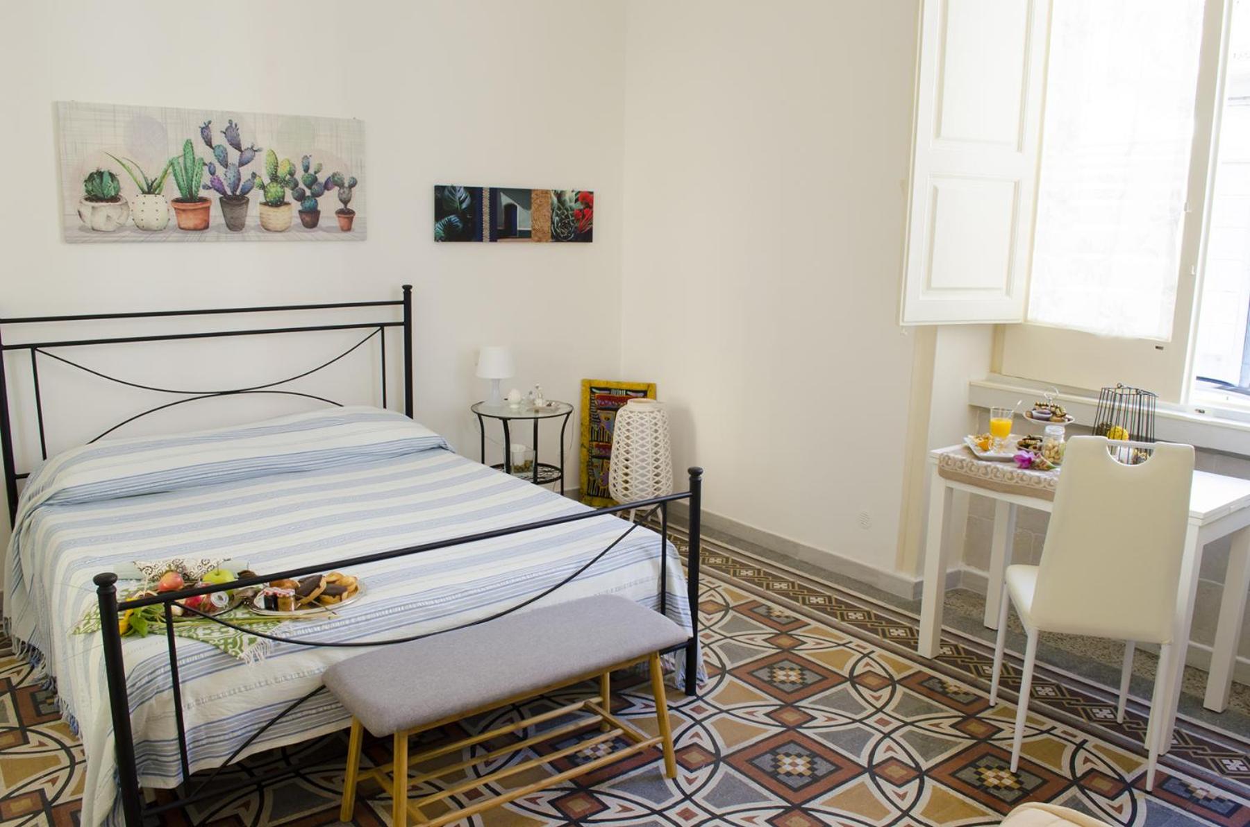 Double Room - Photo 8