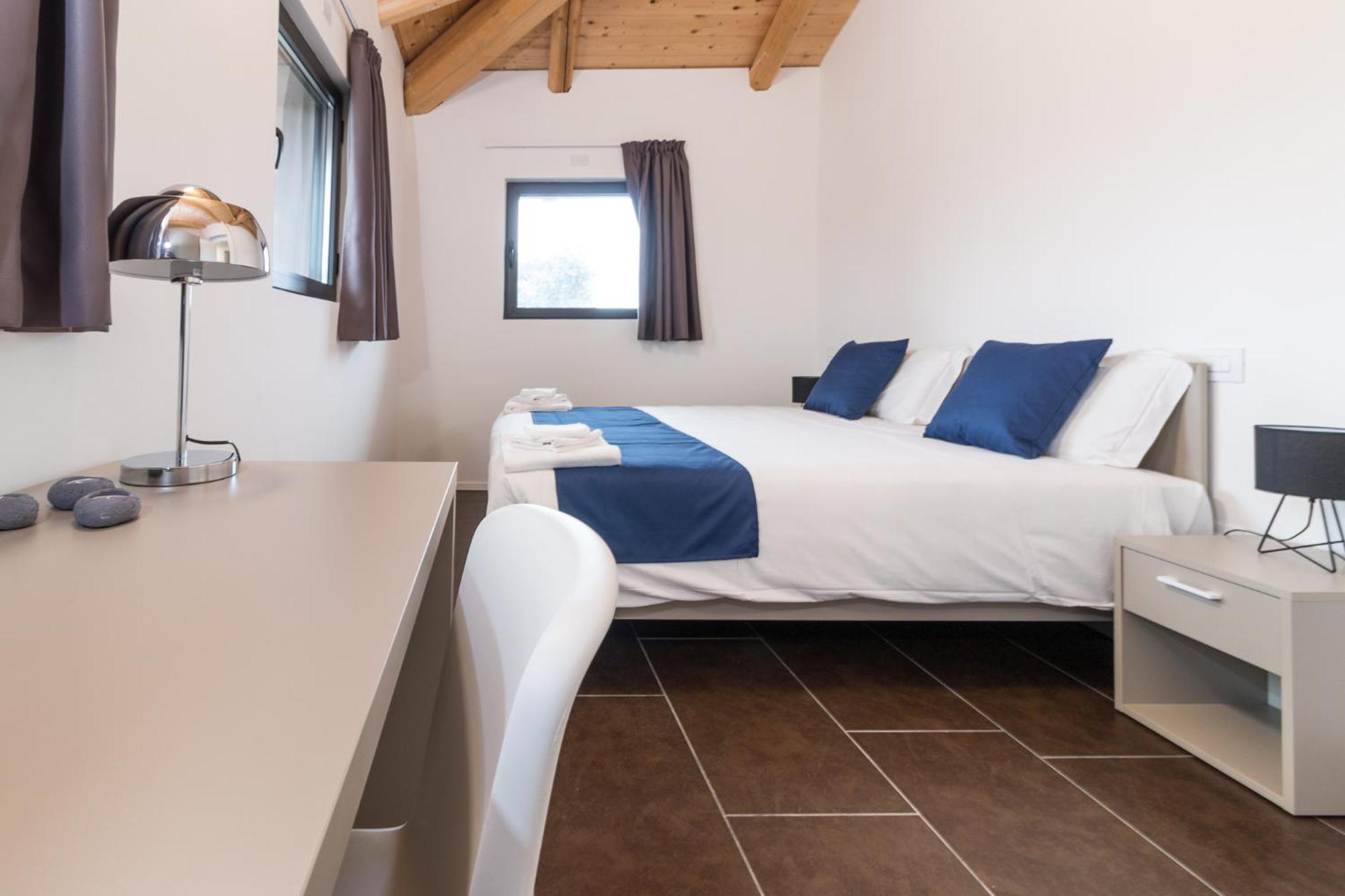 Two-Bedroom Suite - Photo 8