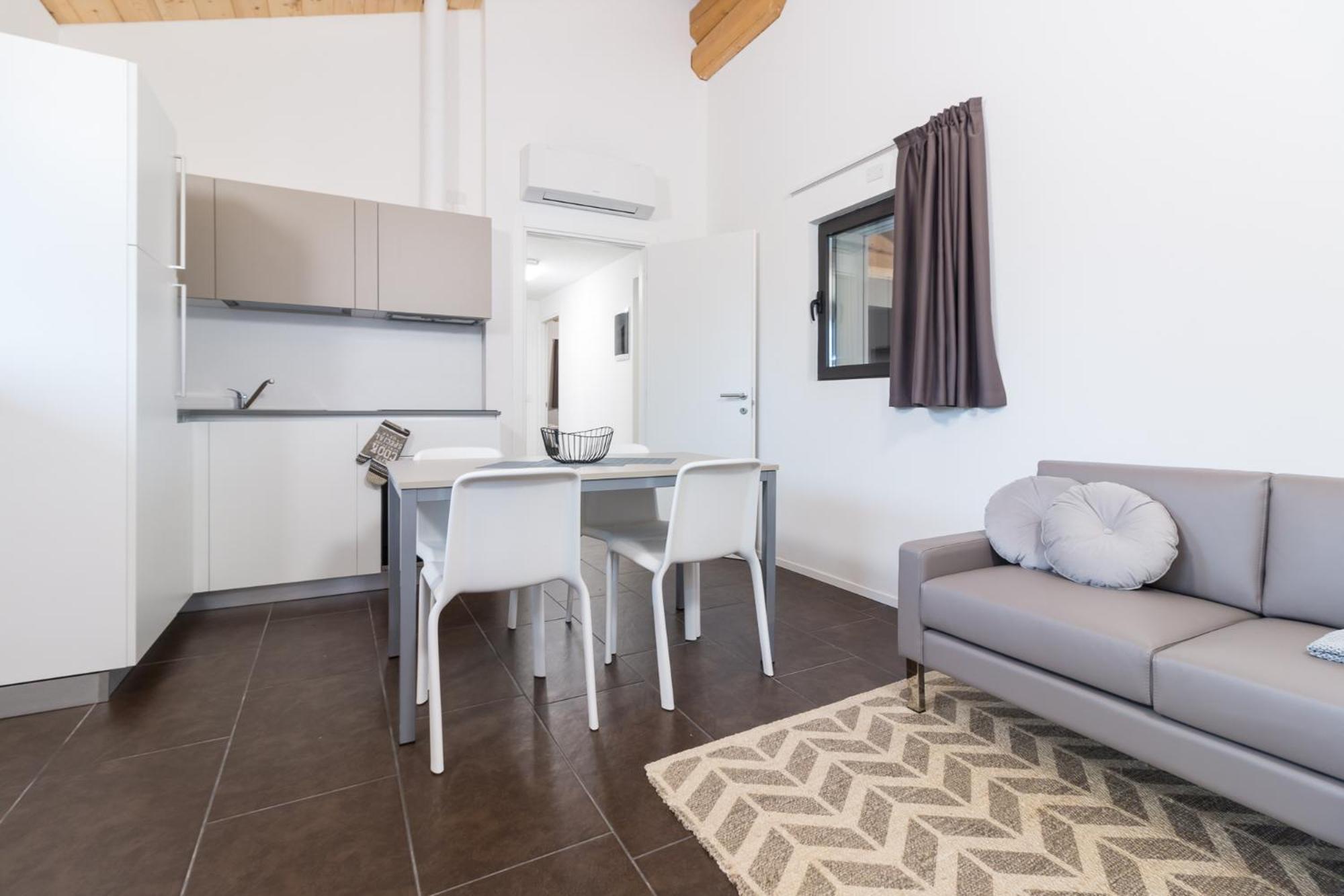 Two-Bedroom Suite - Photo 10
