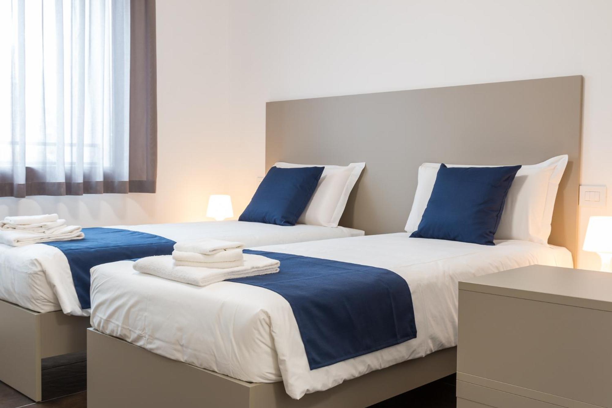 Double or Twin Room - Photo 11