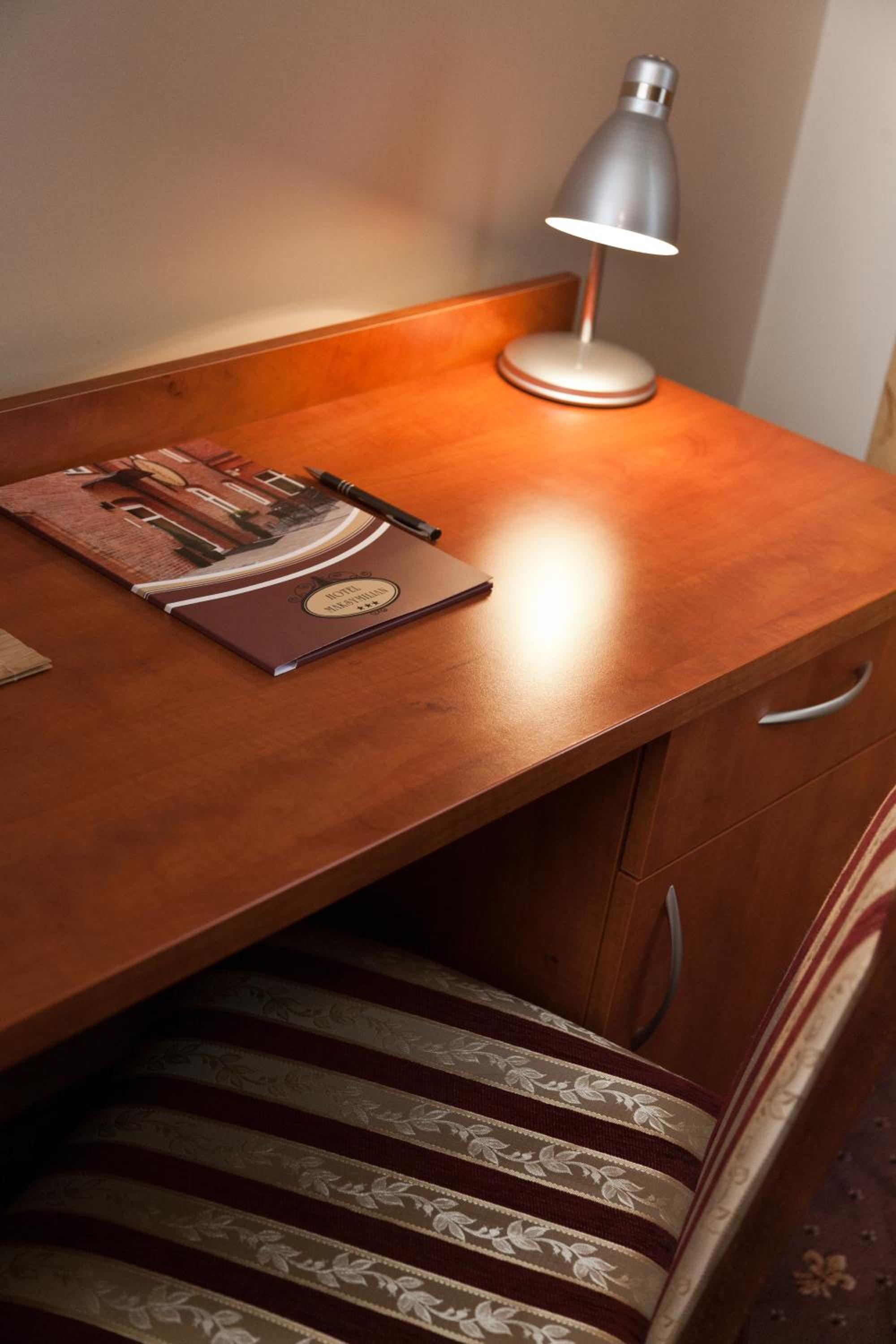 Double Room - Photo 5