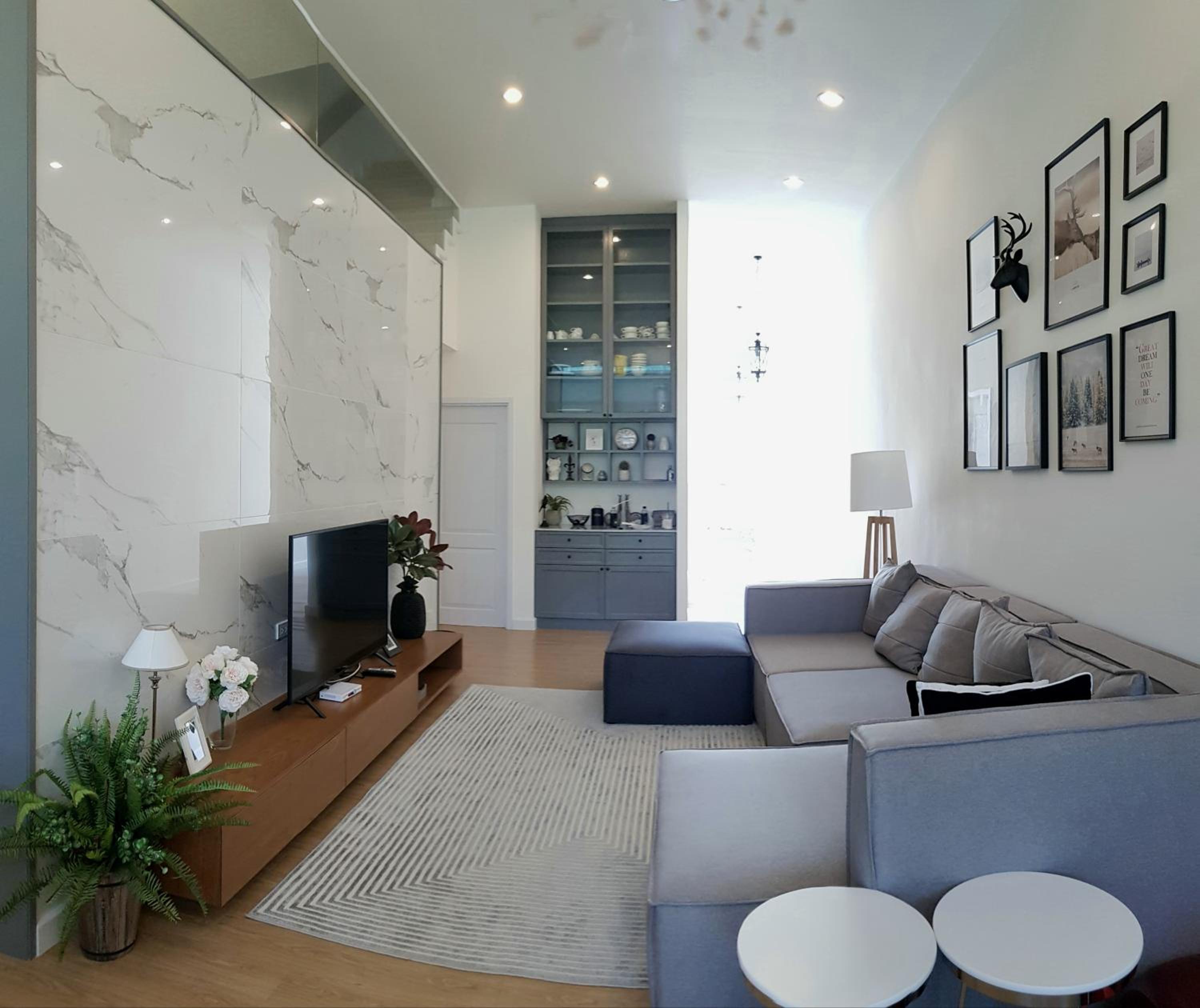 Three-Bedroom Townhouse - Photo 19