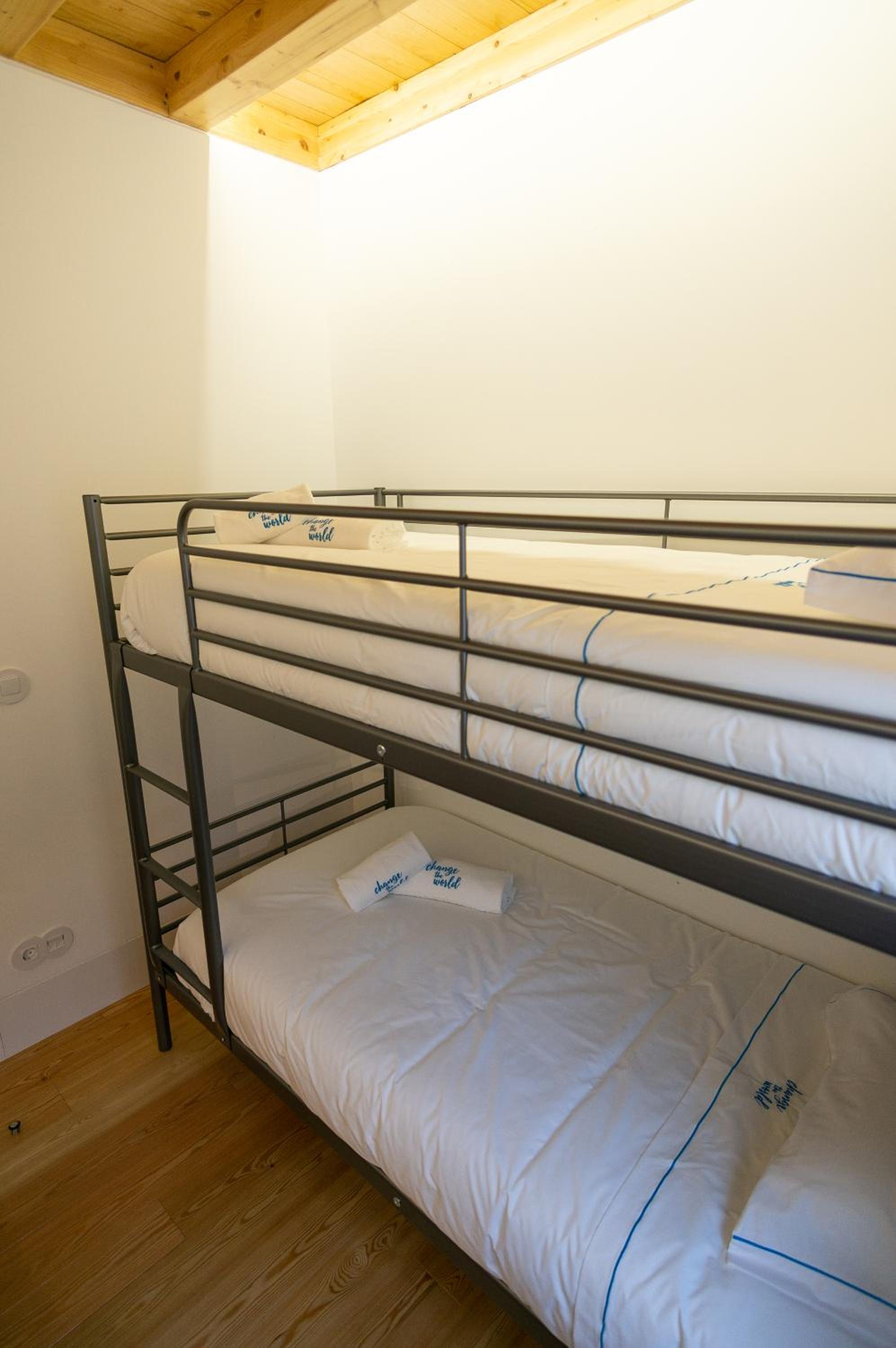 Bed in 4-Bed Mixed Dormitory Room photo 3