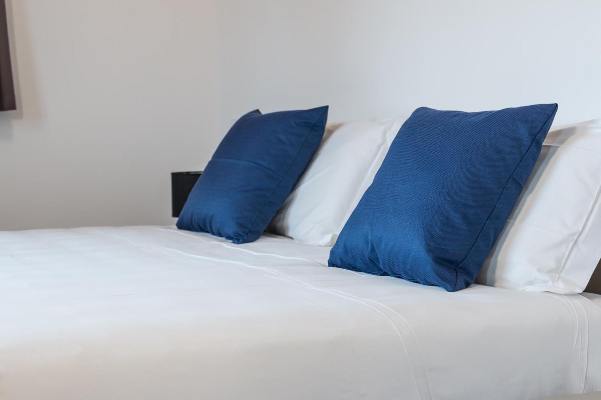 Two-Bedroom Suite - Photo 16
