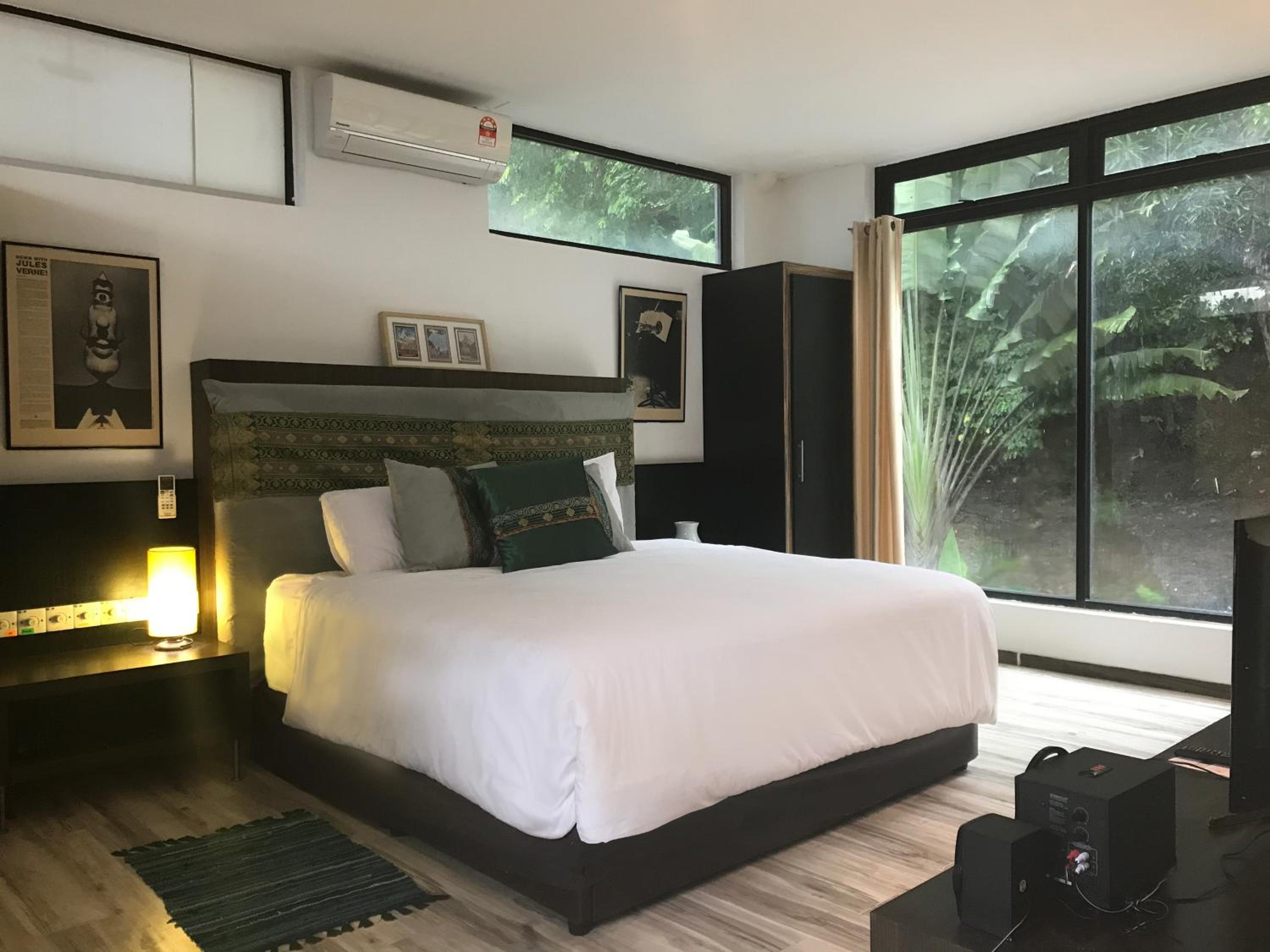 Executive Suite photo 2