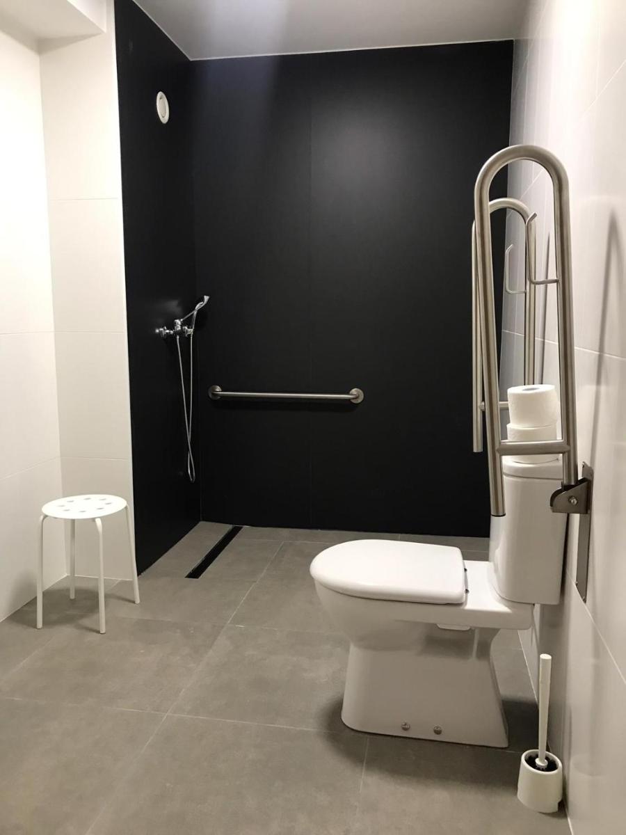 Queen Room - Disability Access