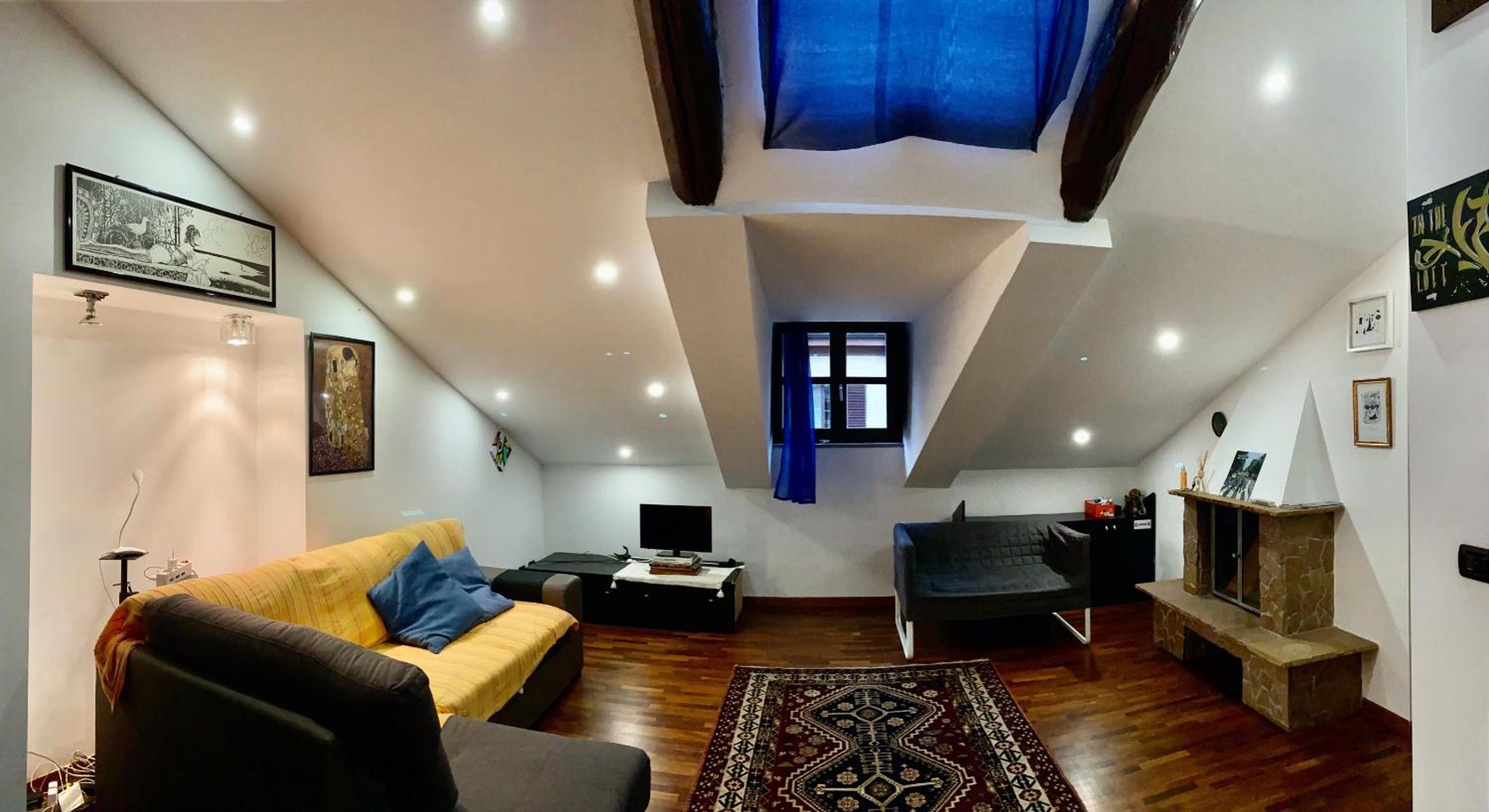 One-Bedroom Apartment - Photo 9