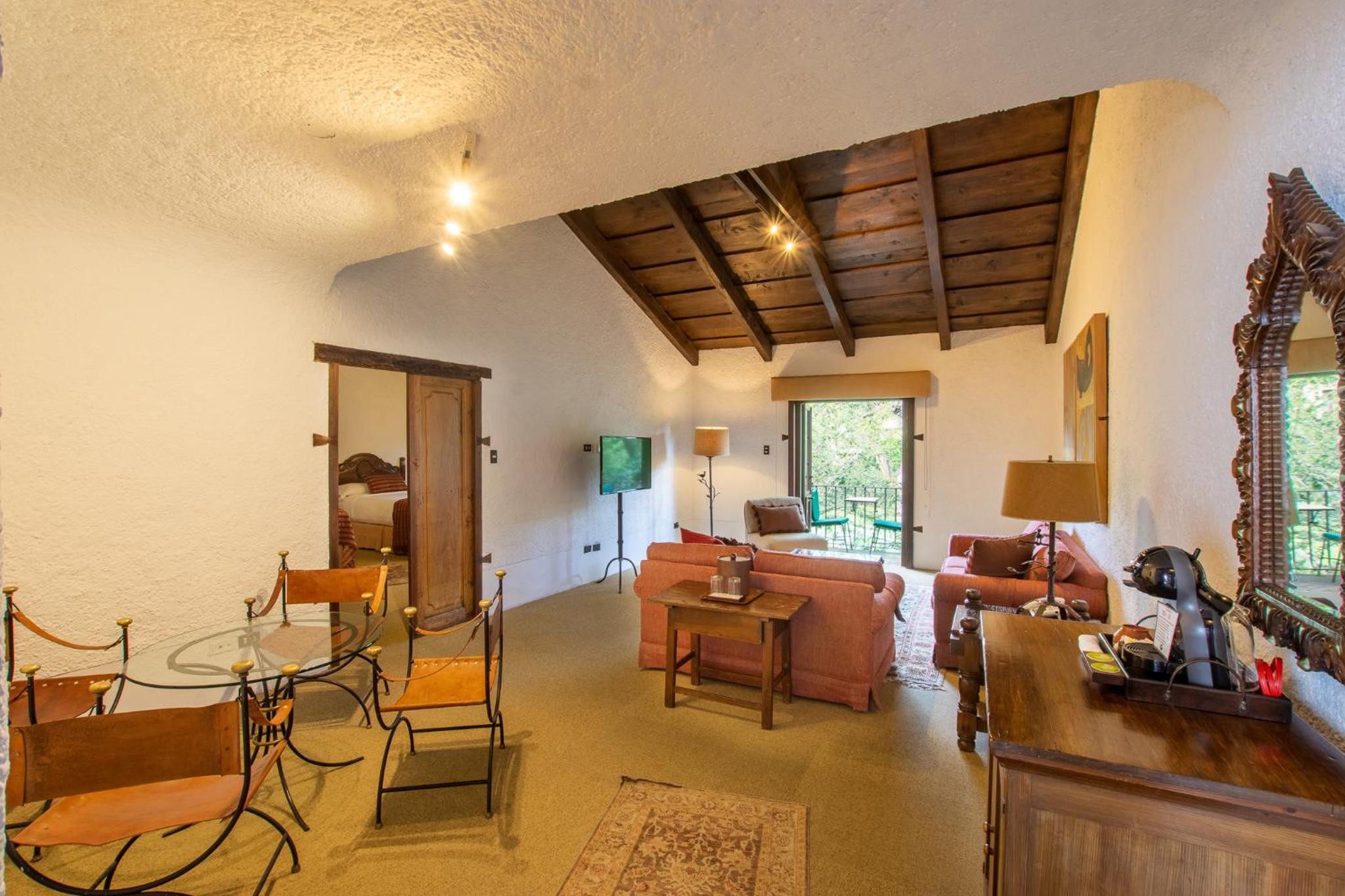 Junior Suite - Photo 1