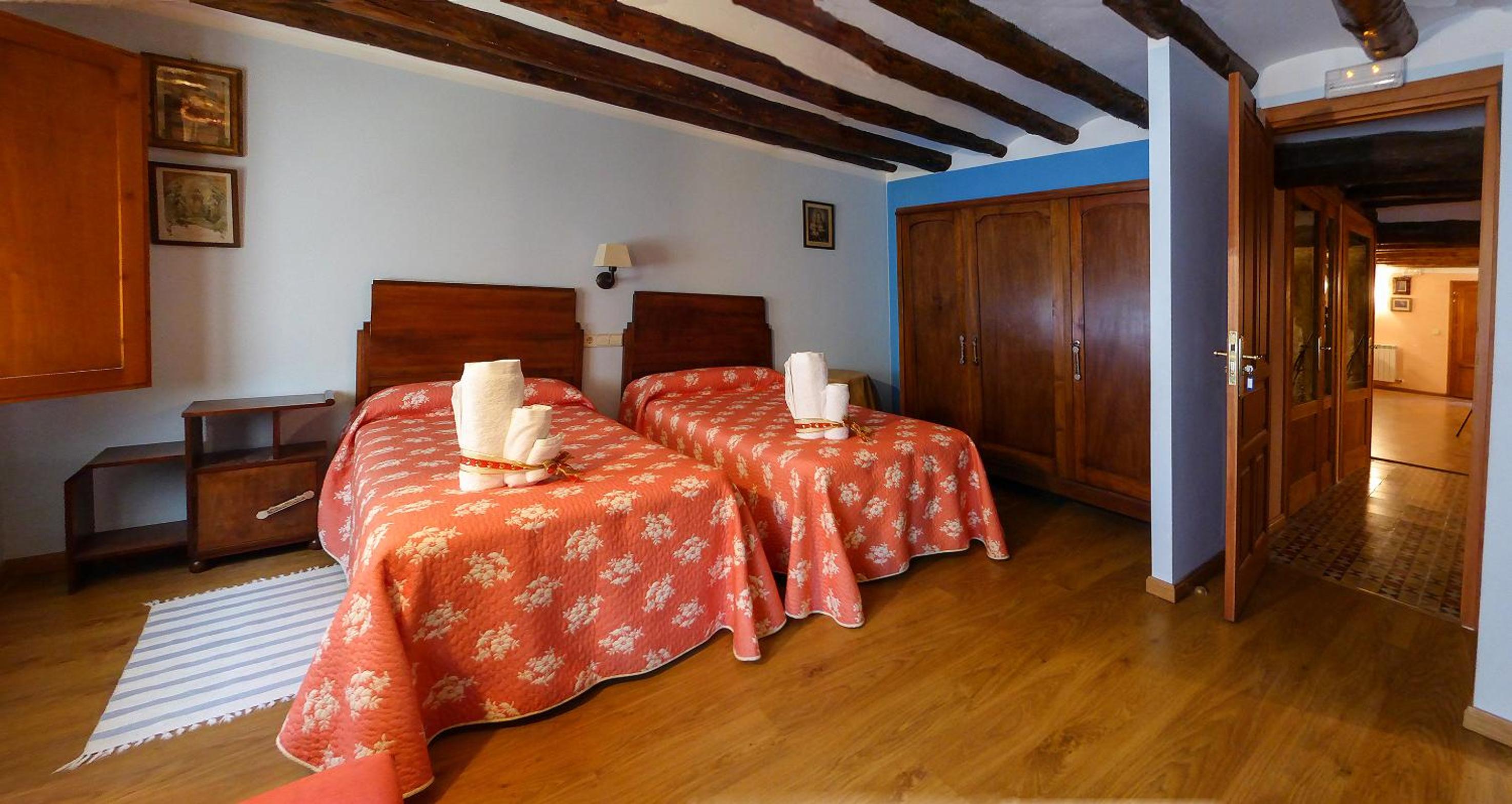 Deluxe Twin Room - Photo 1