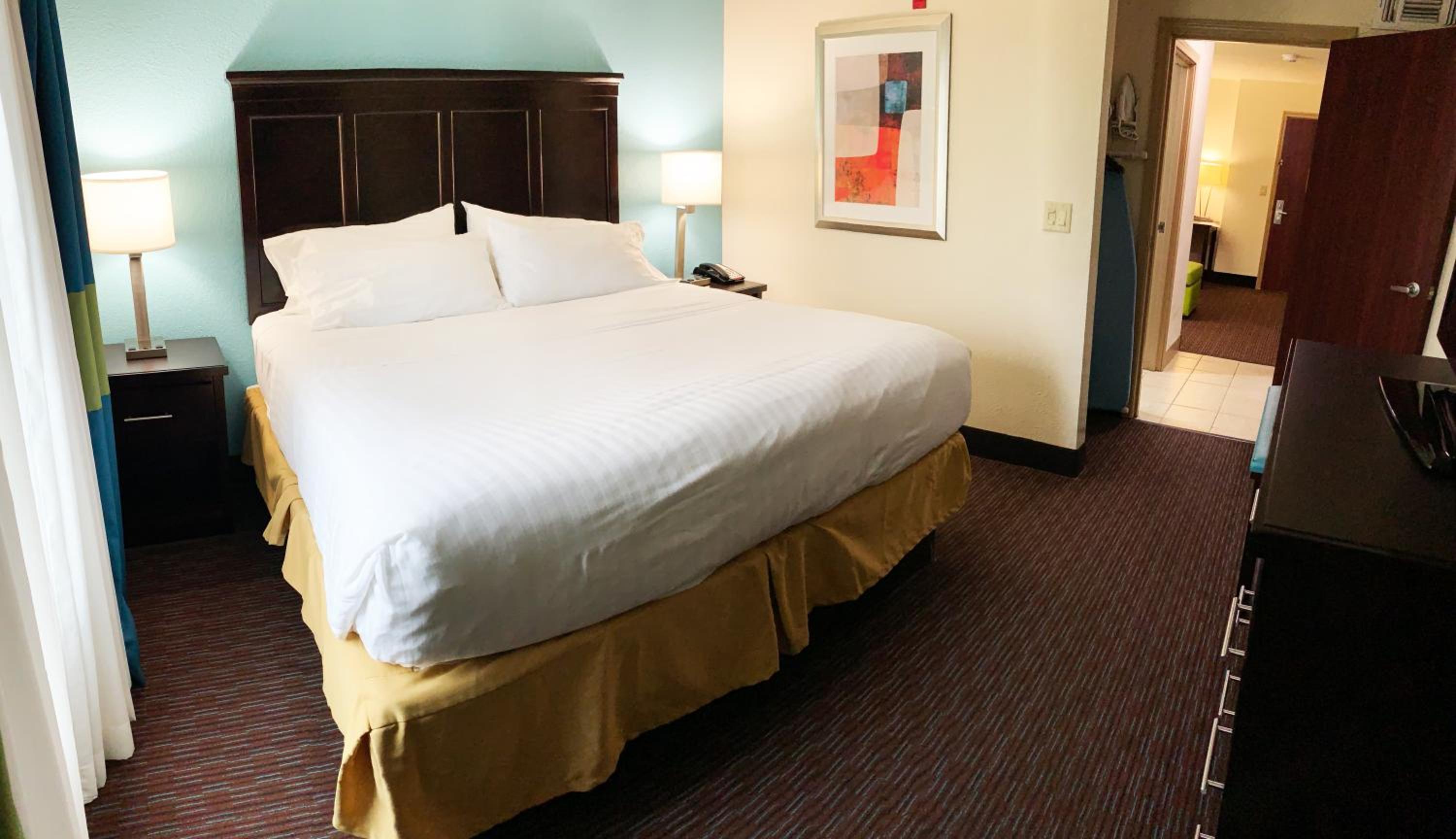 One-Bedroom King Suite - Photo 1