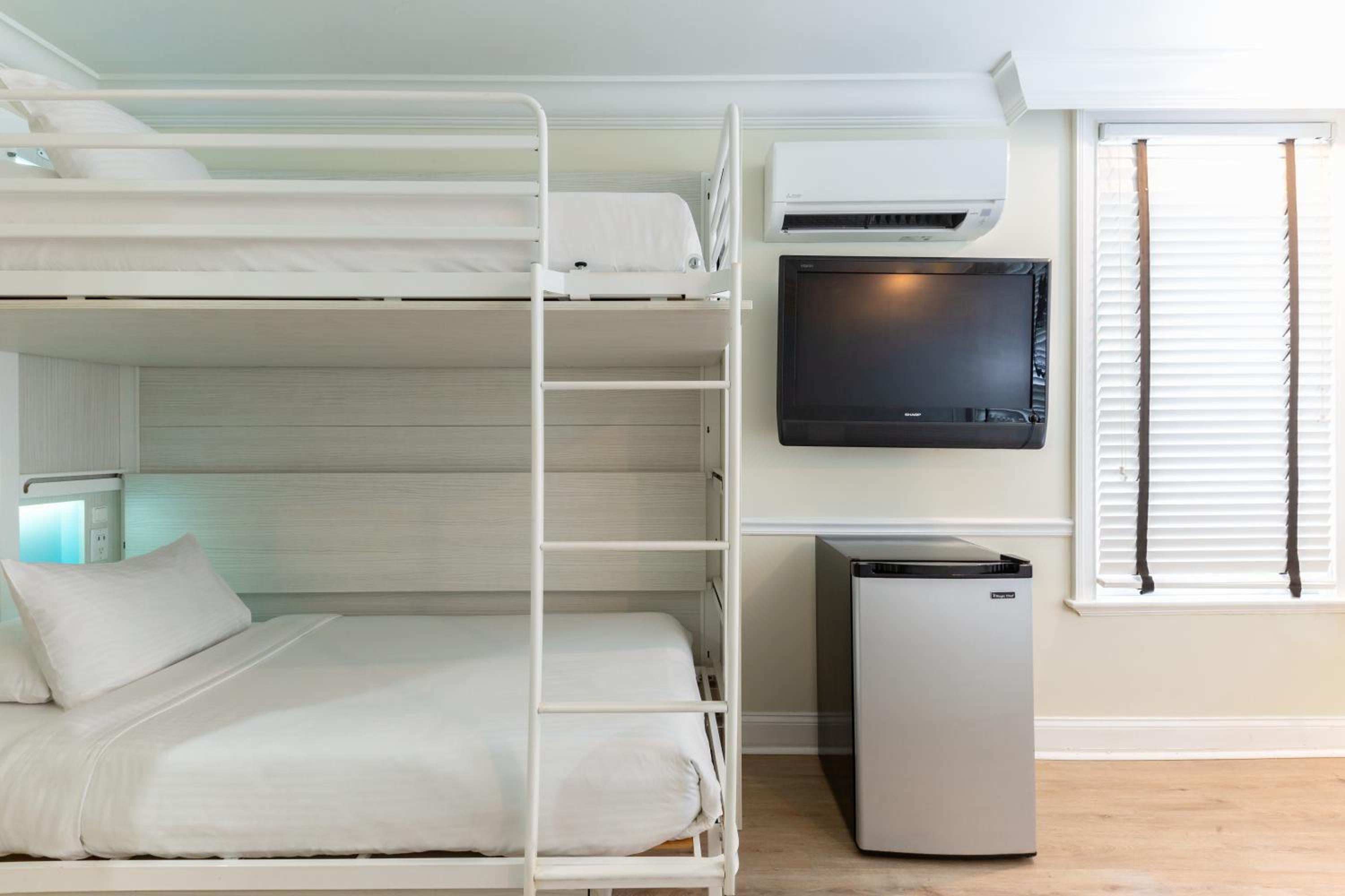 Private Deluxe Room
