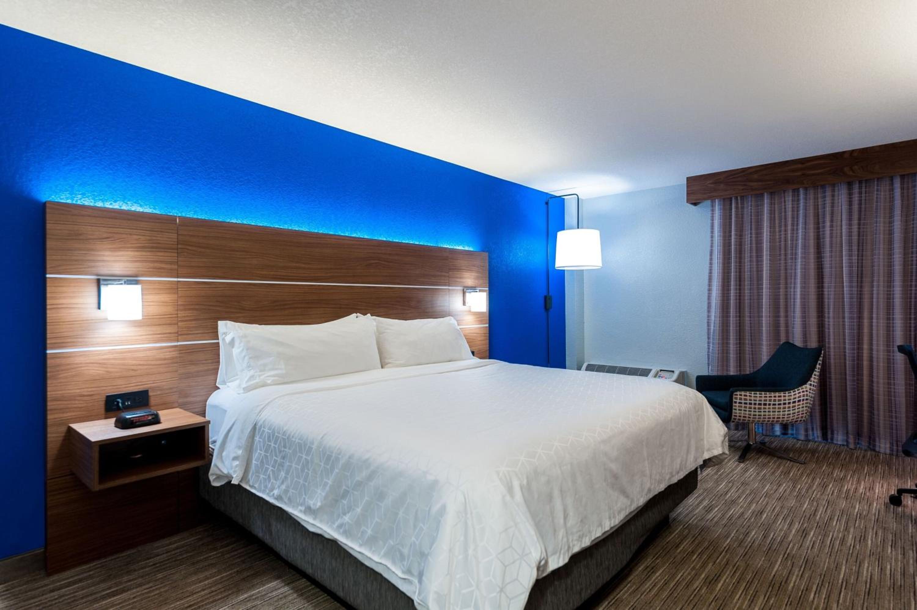 Standard Room - Photo 1