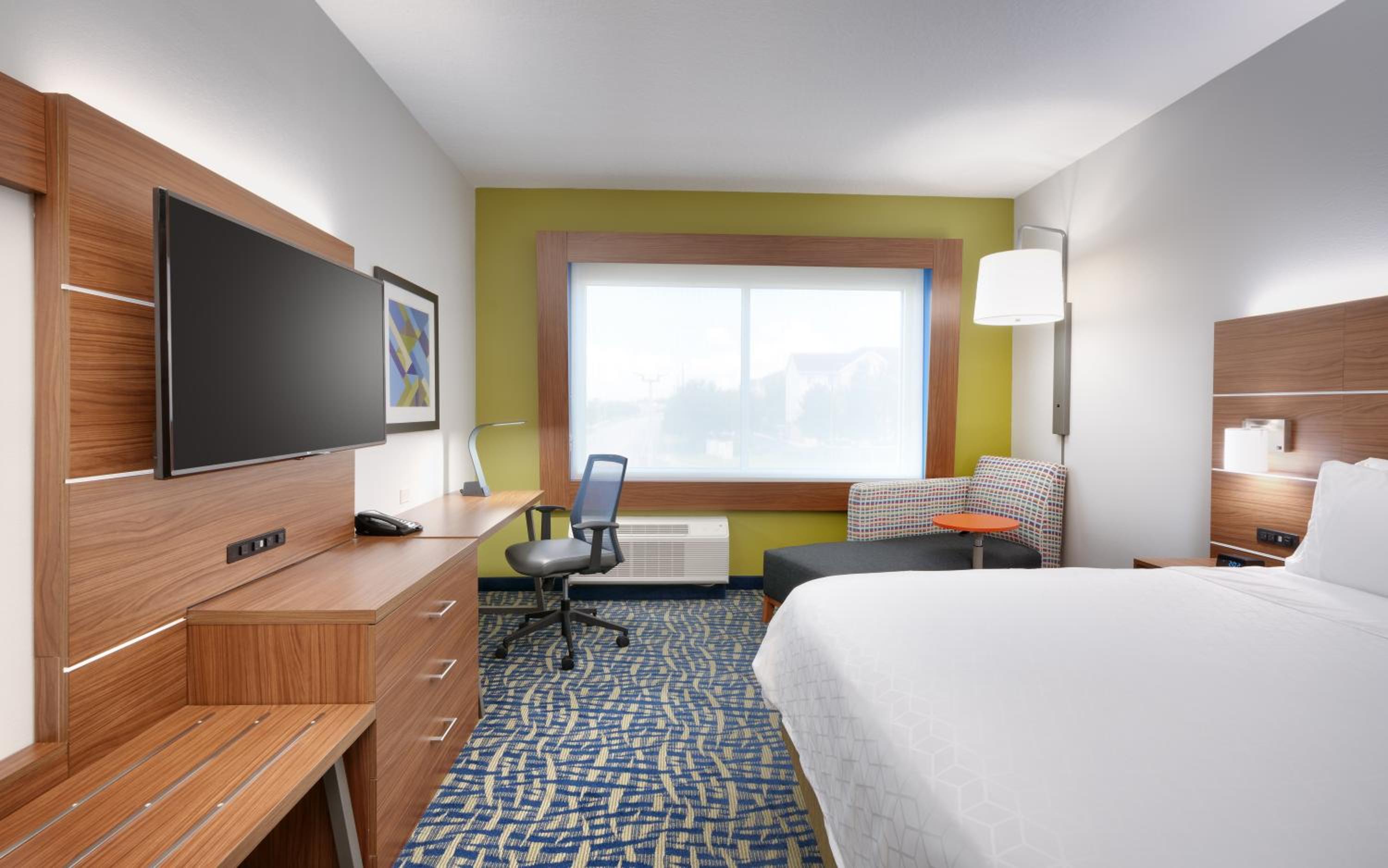 Standard King Room