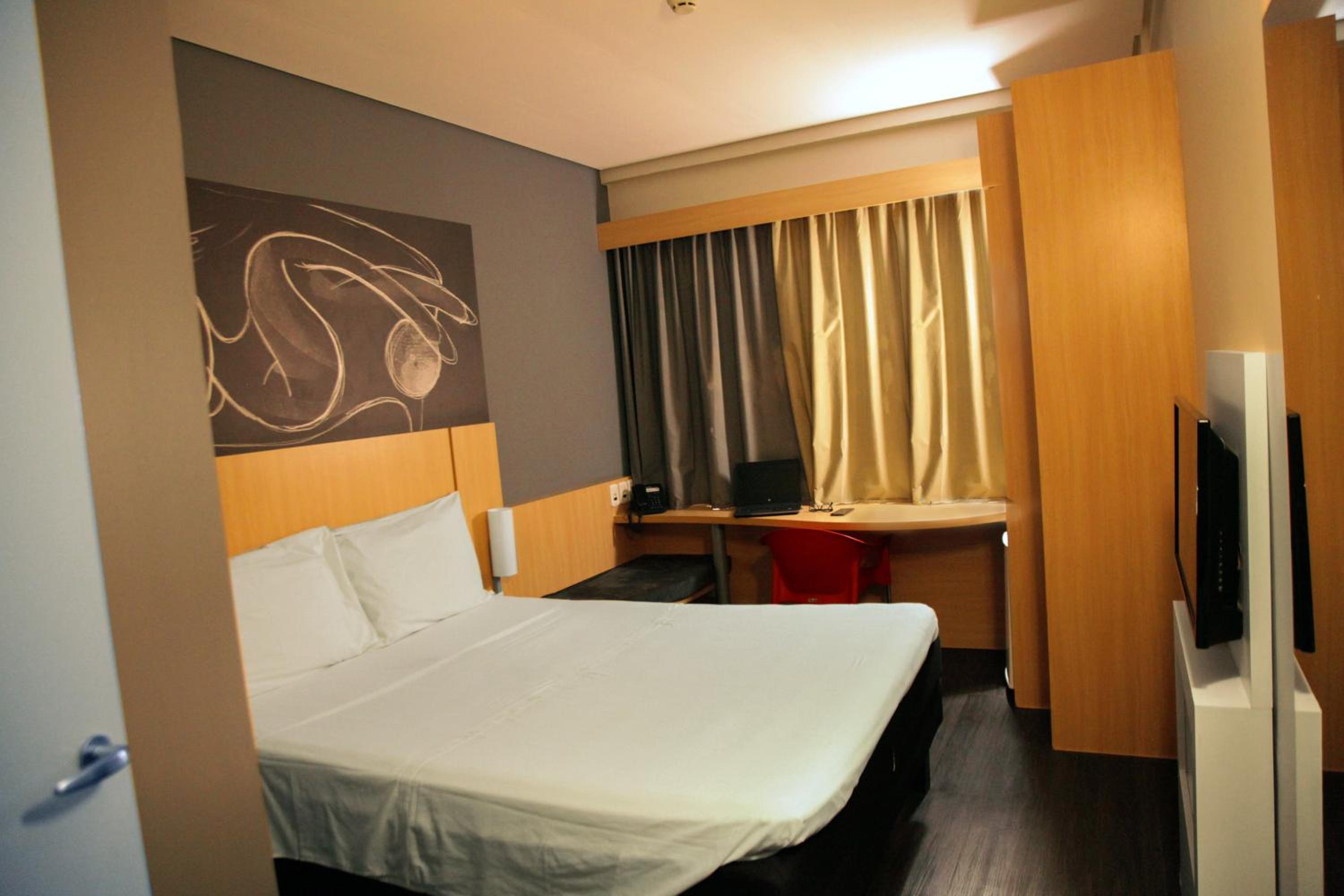Standard One Double Bed