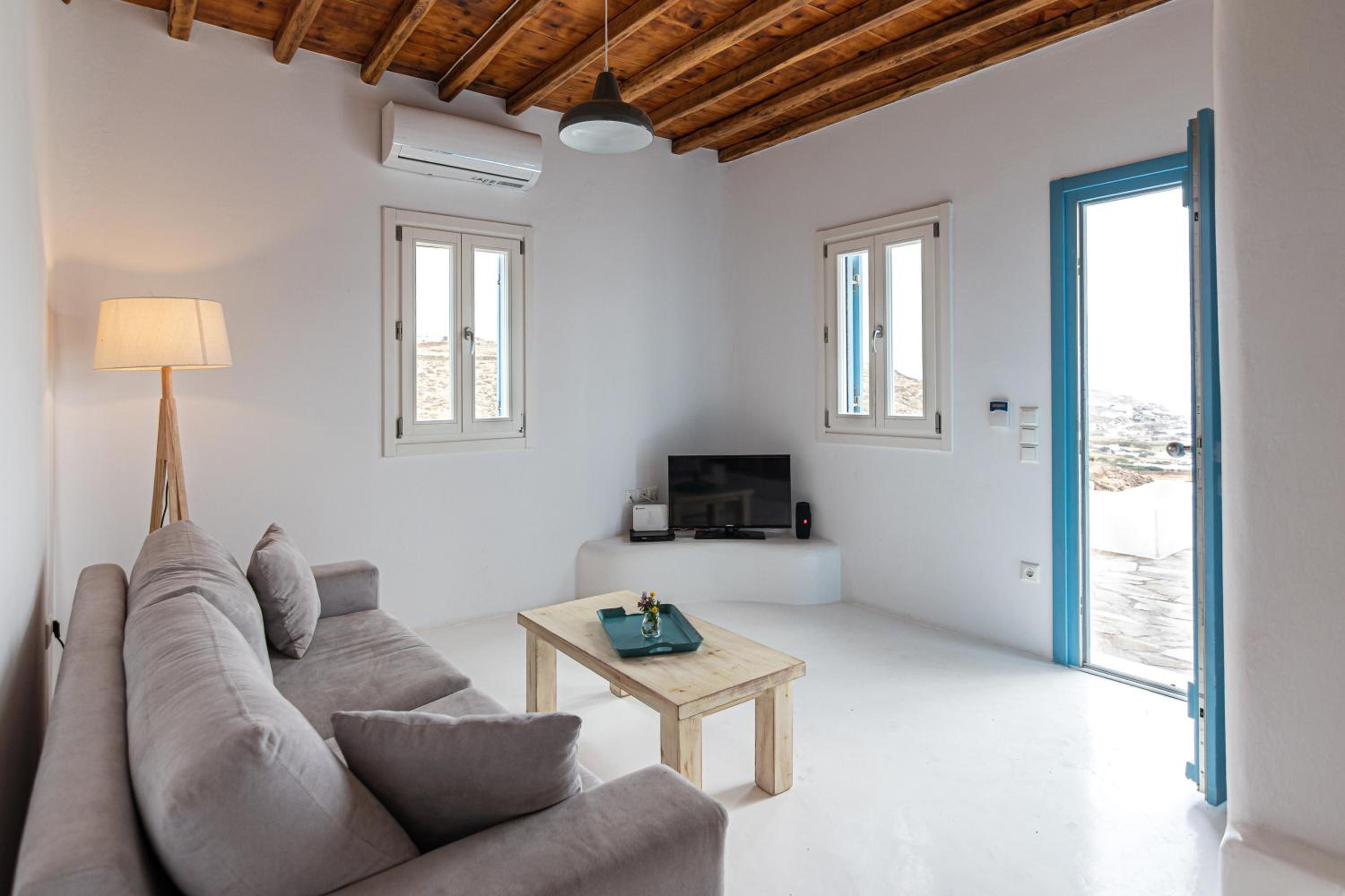 Villa with Sea View photo 1