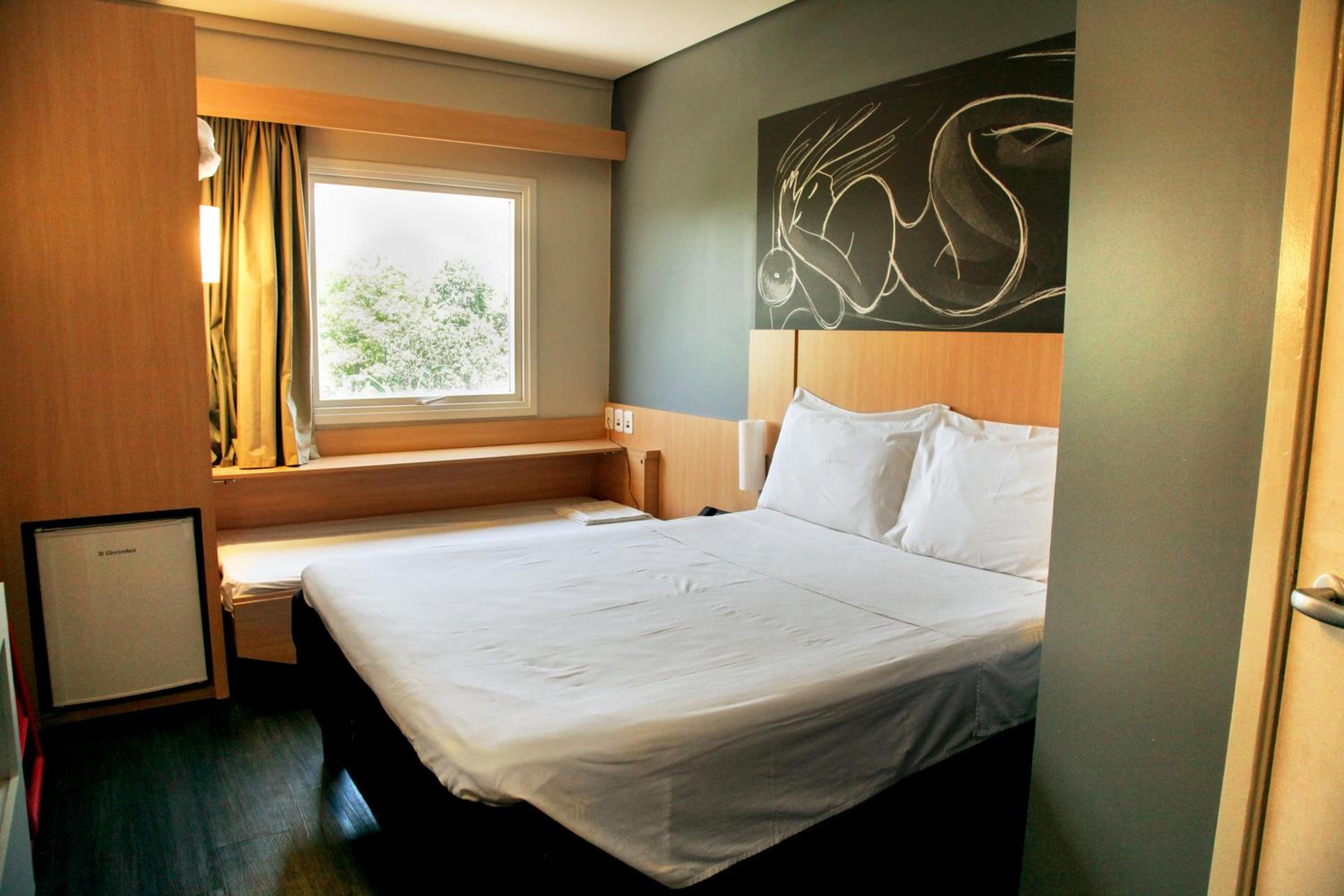Double Room with Extra Child Bed photo 3
