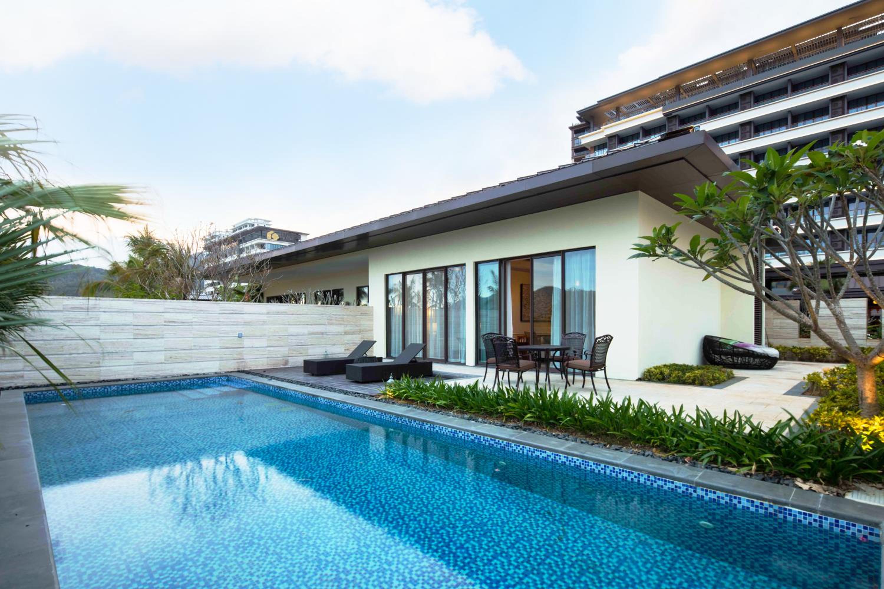 Deluxe Pool Villa  photo 2